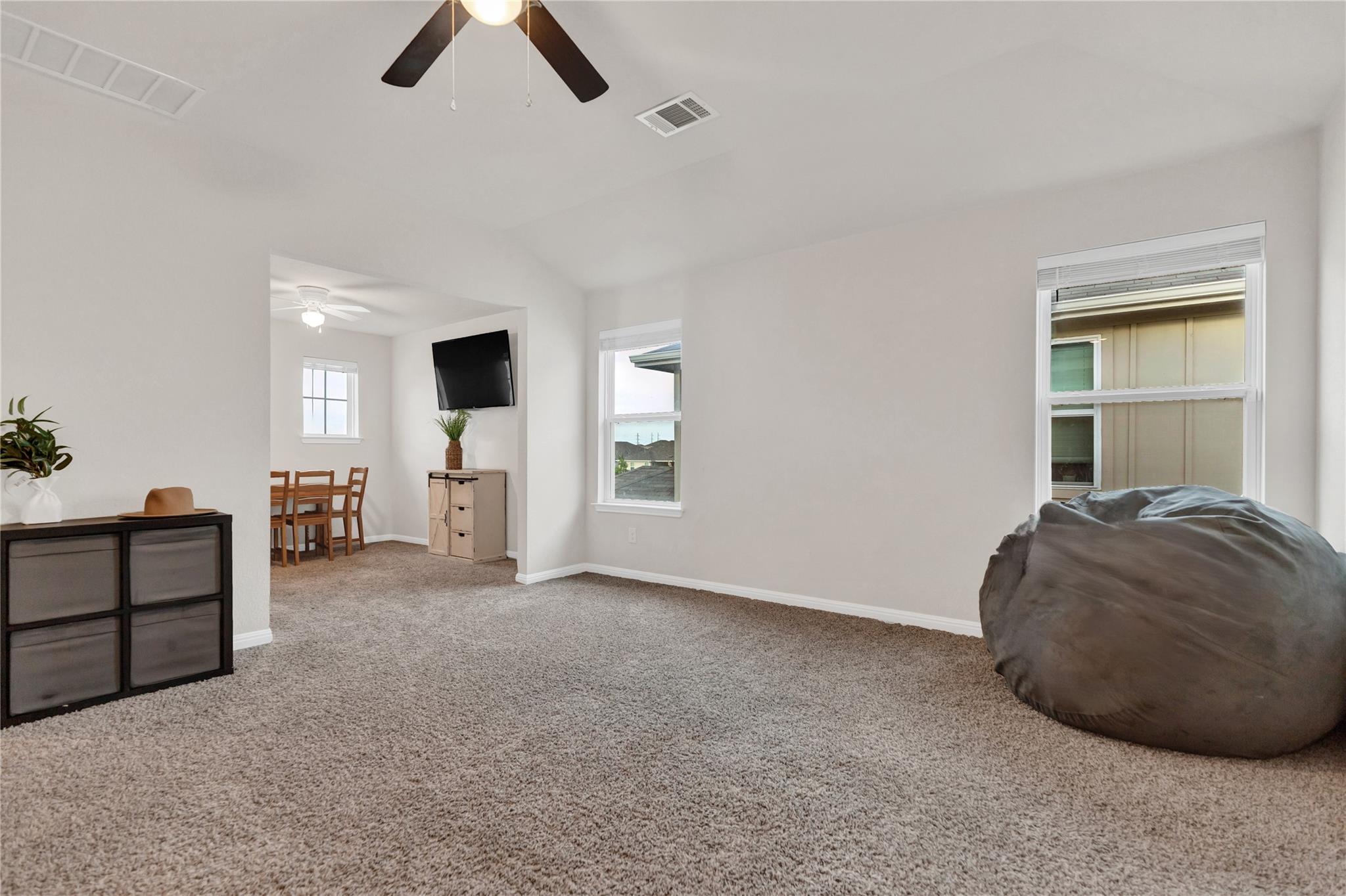 202 Grapefruit RD