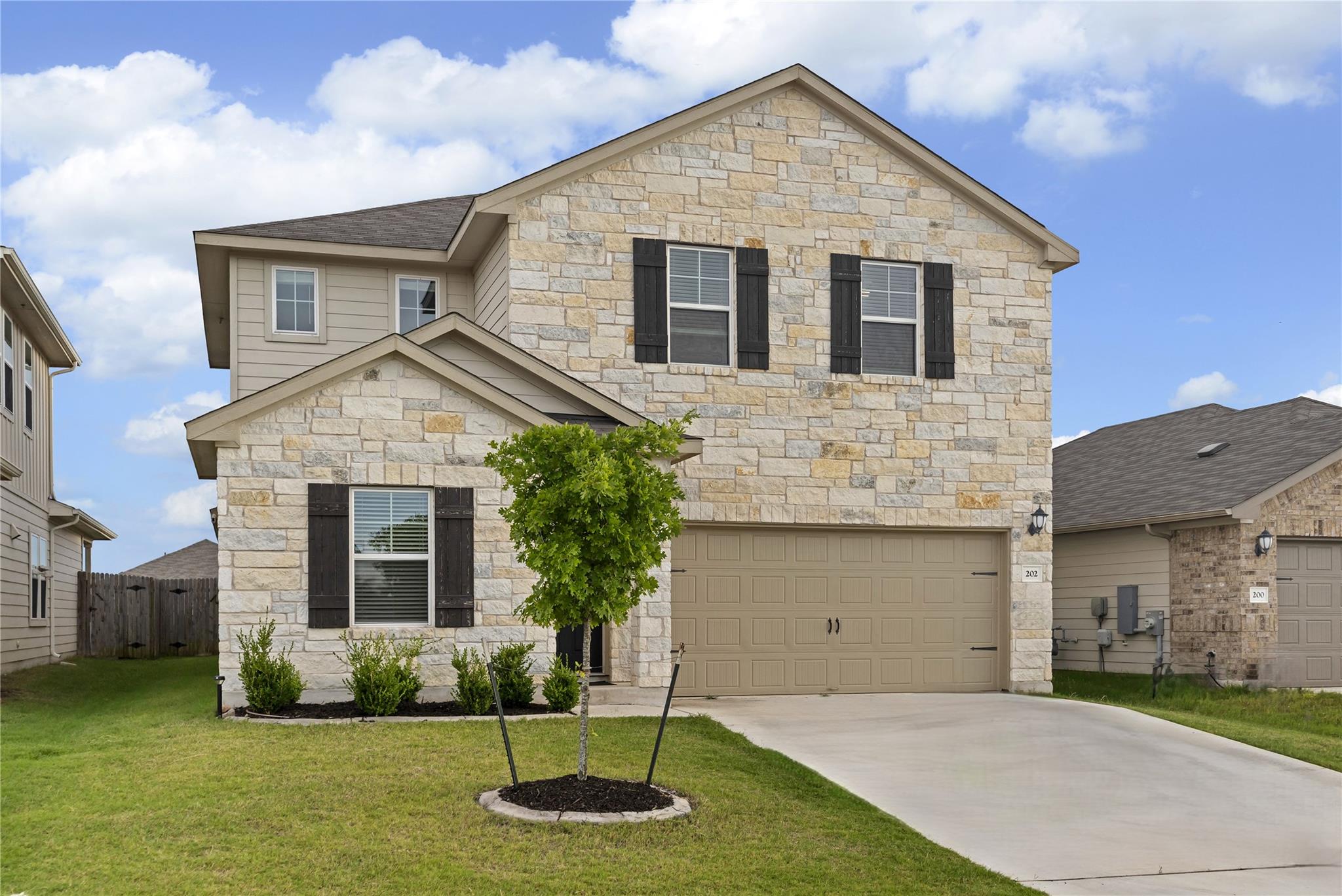 202 Grapefruit RD