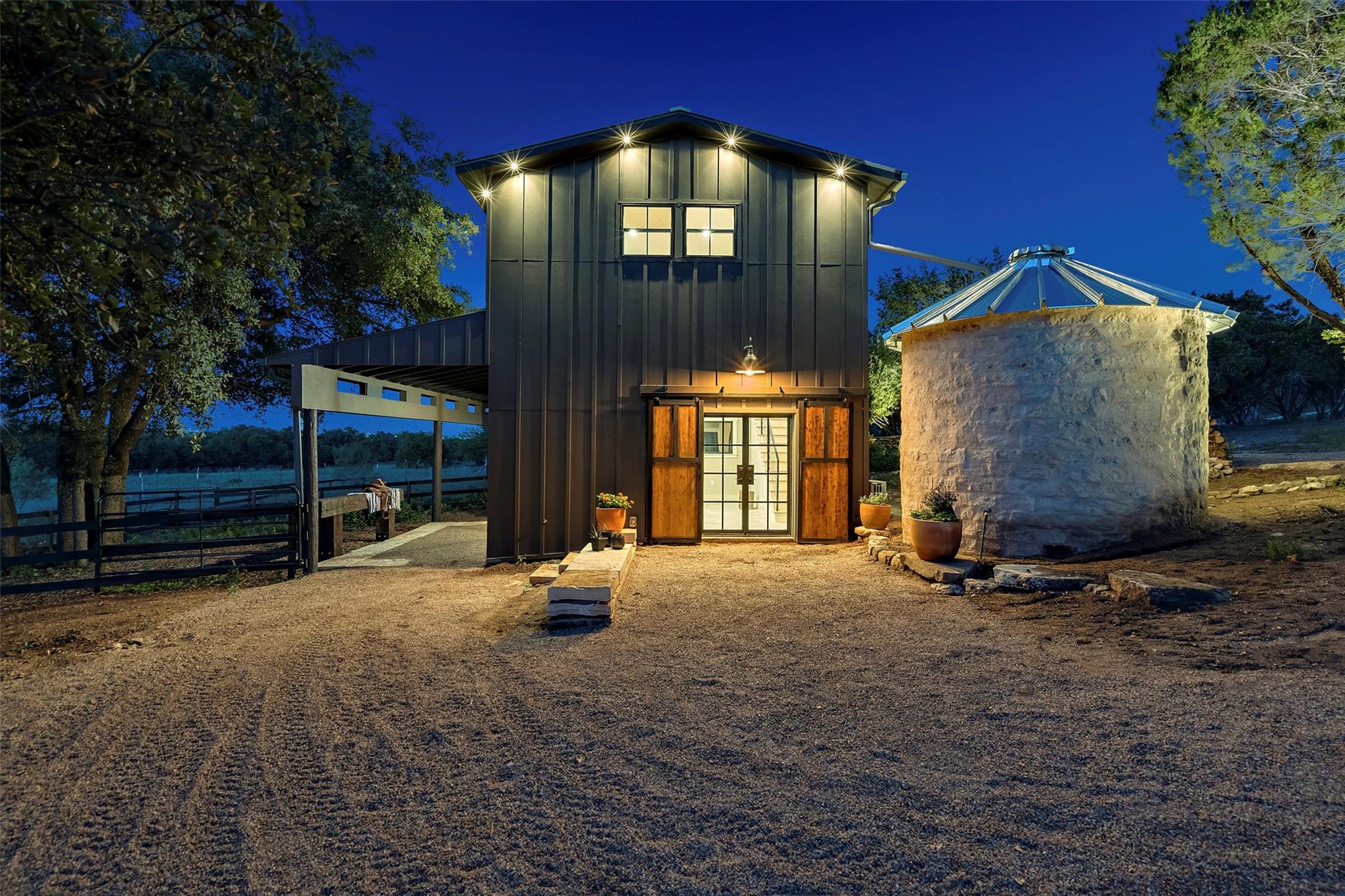 13824 Lone Rider TRL