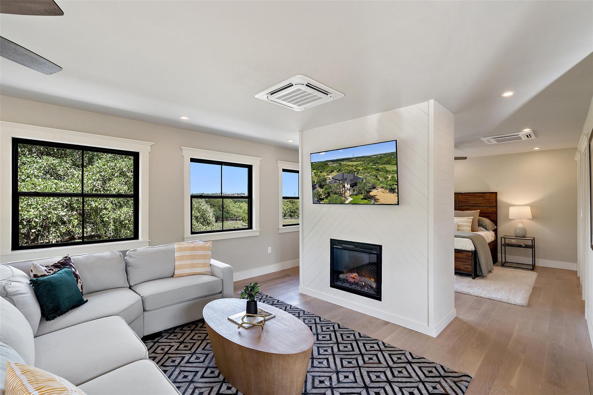 13824 Lone Rider TRL