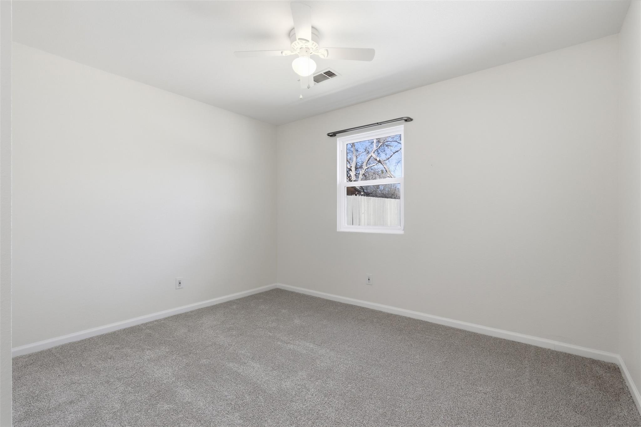 250 E Keanahalululu LN