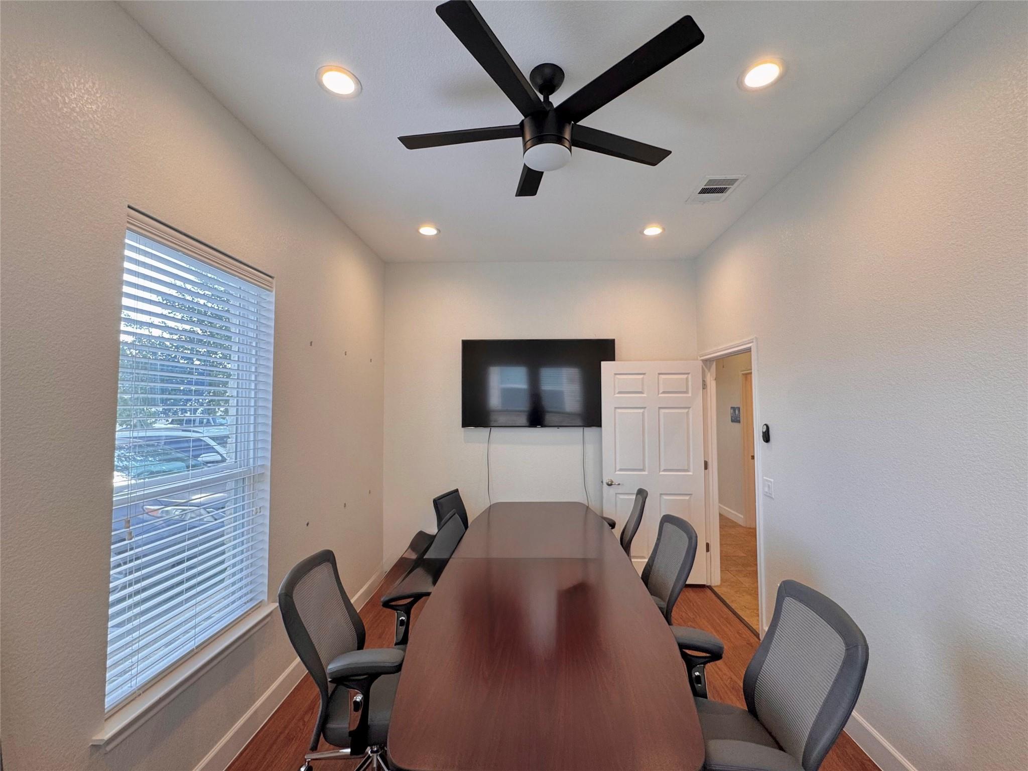 1101 Satellite VW # 505