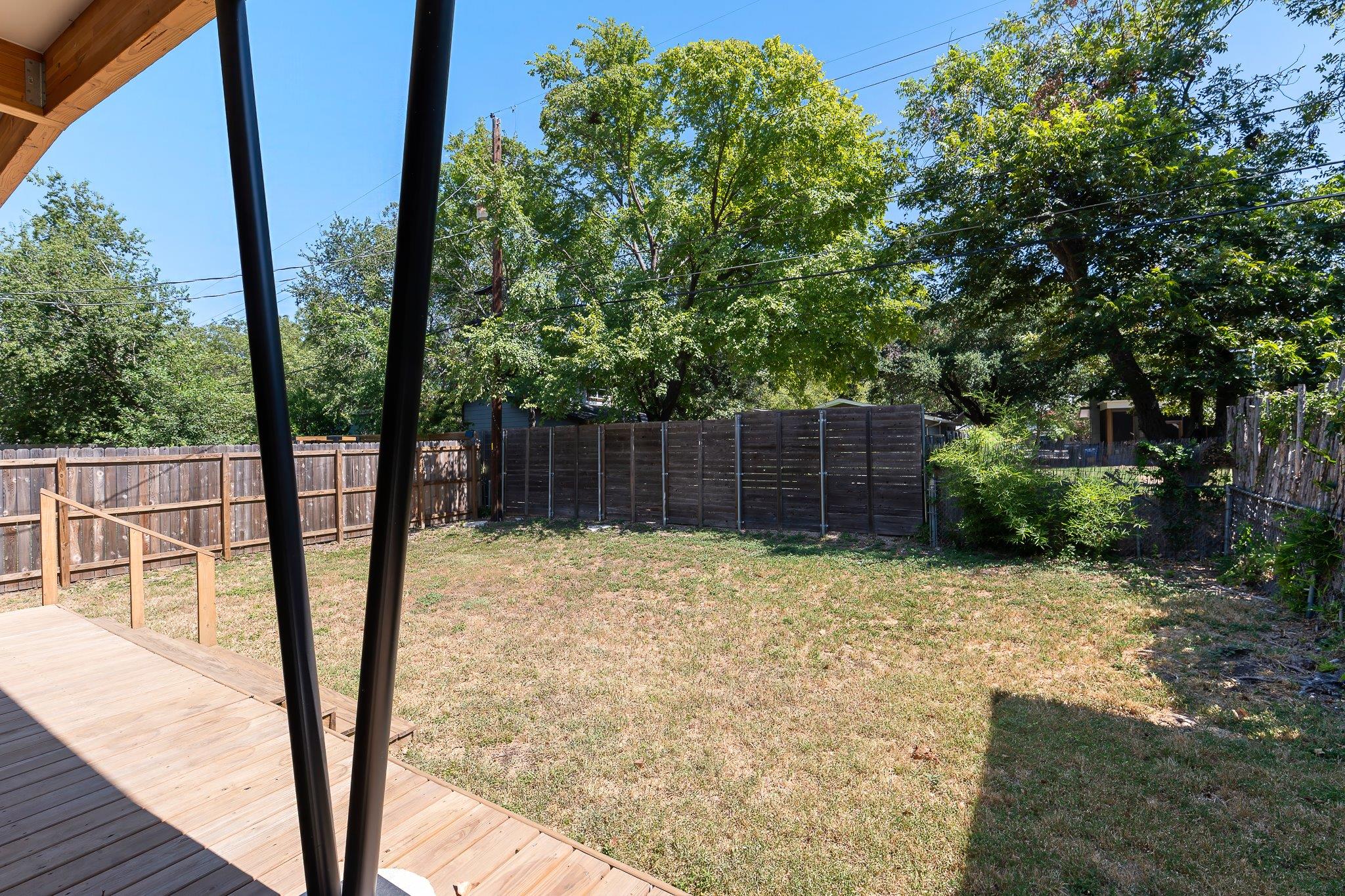 1908 Richcreek RD