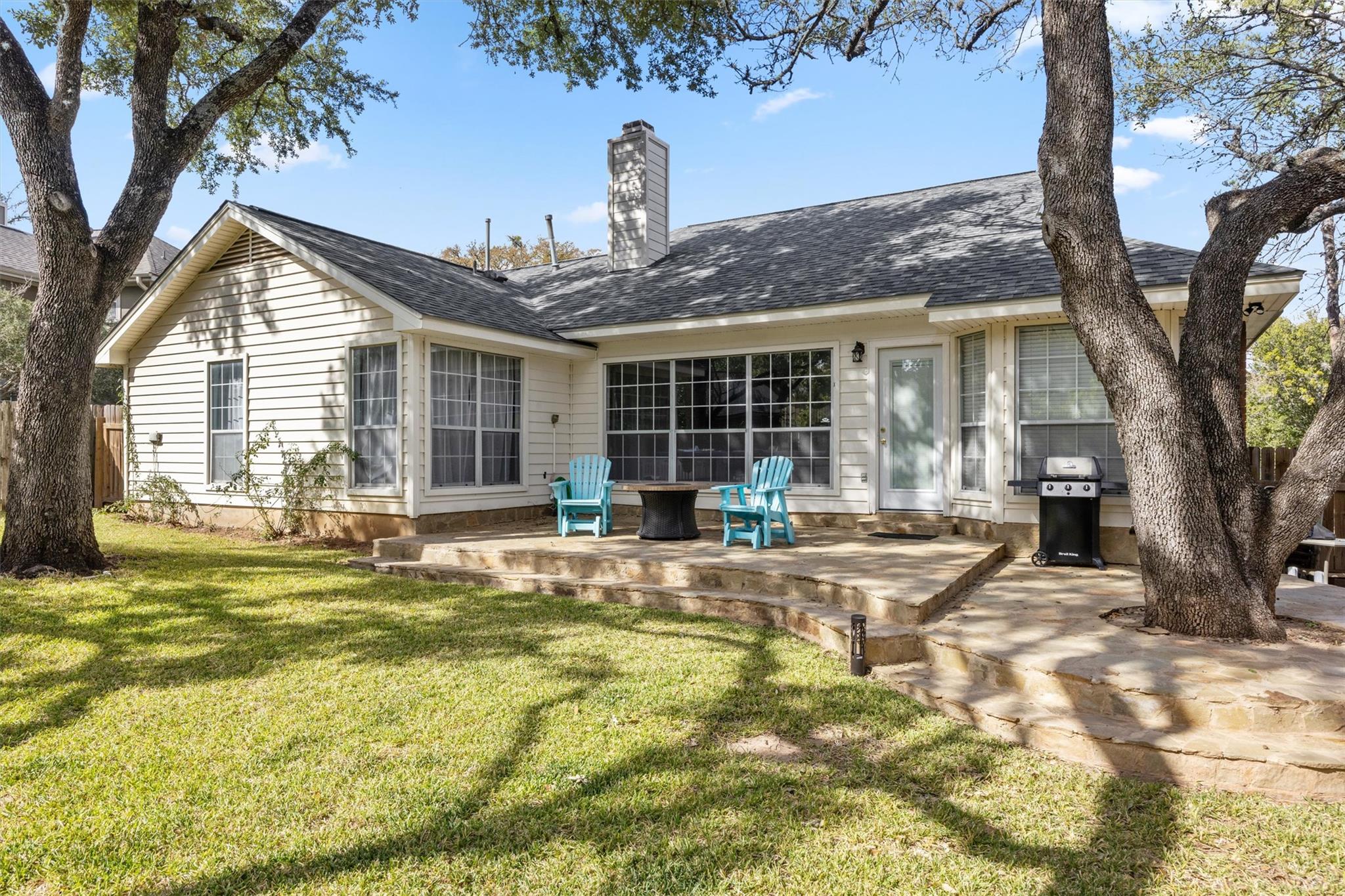 11019 Whiskey River DR