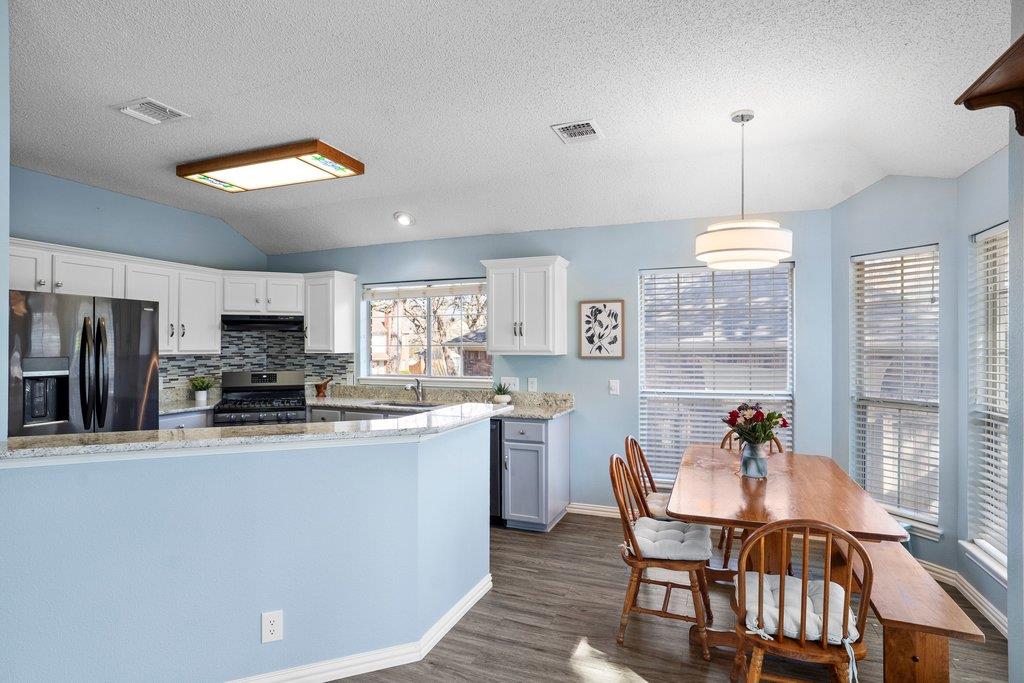 11019 Whiskey River DR