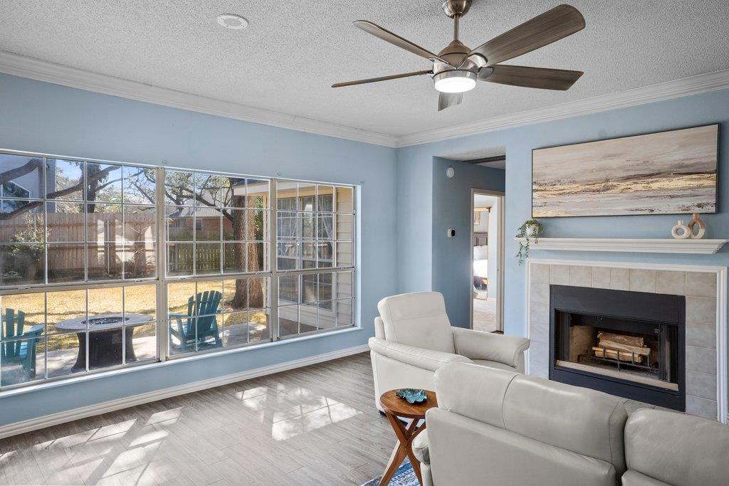 11019 Whiskey River DR