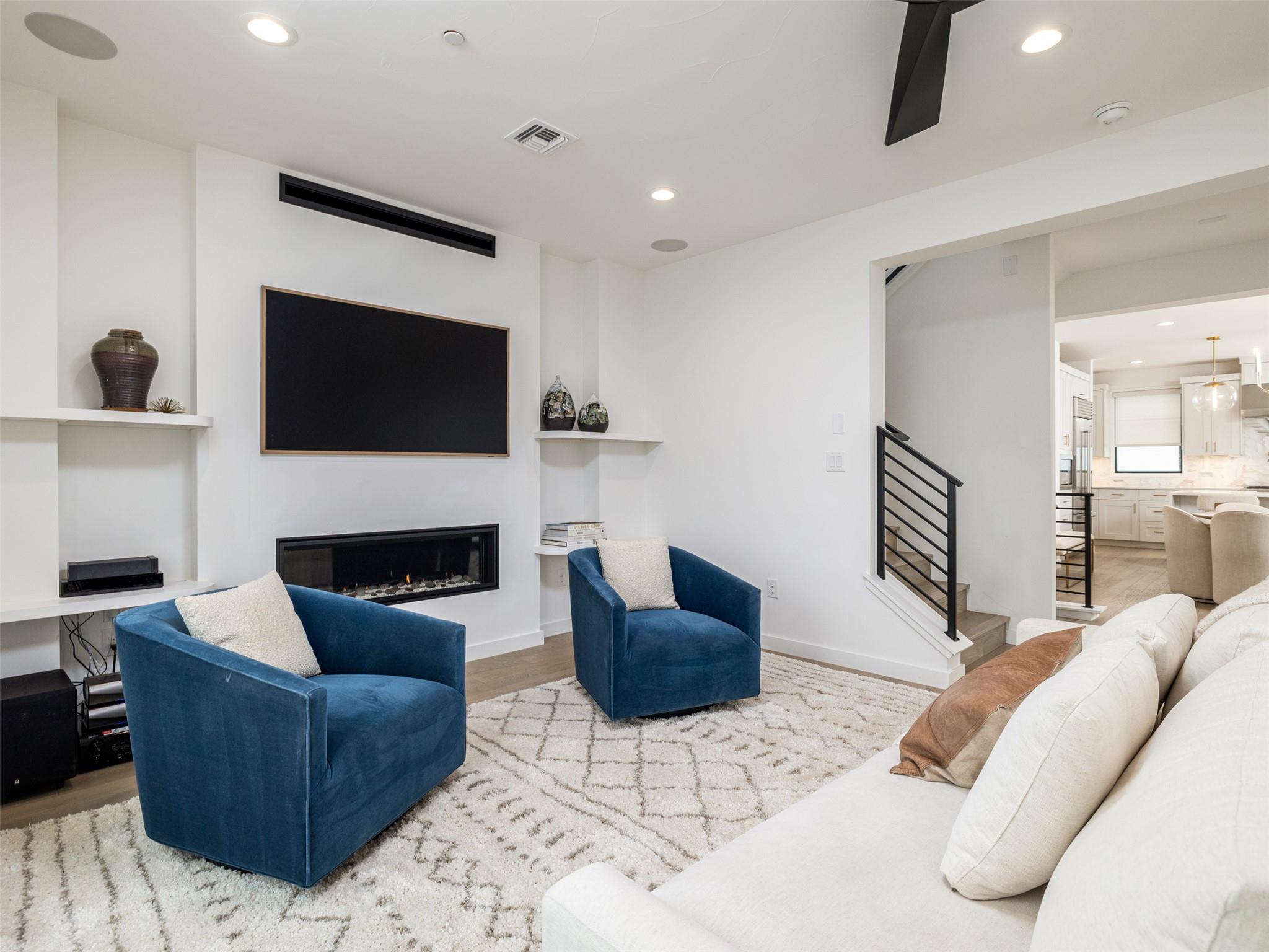 800 Emilia CT