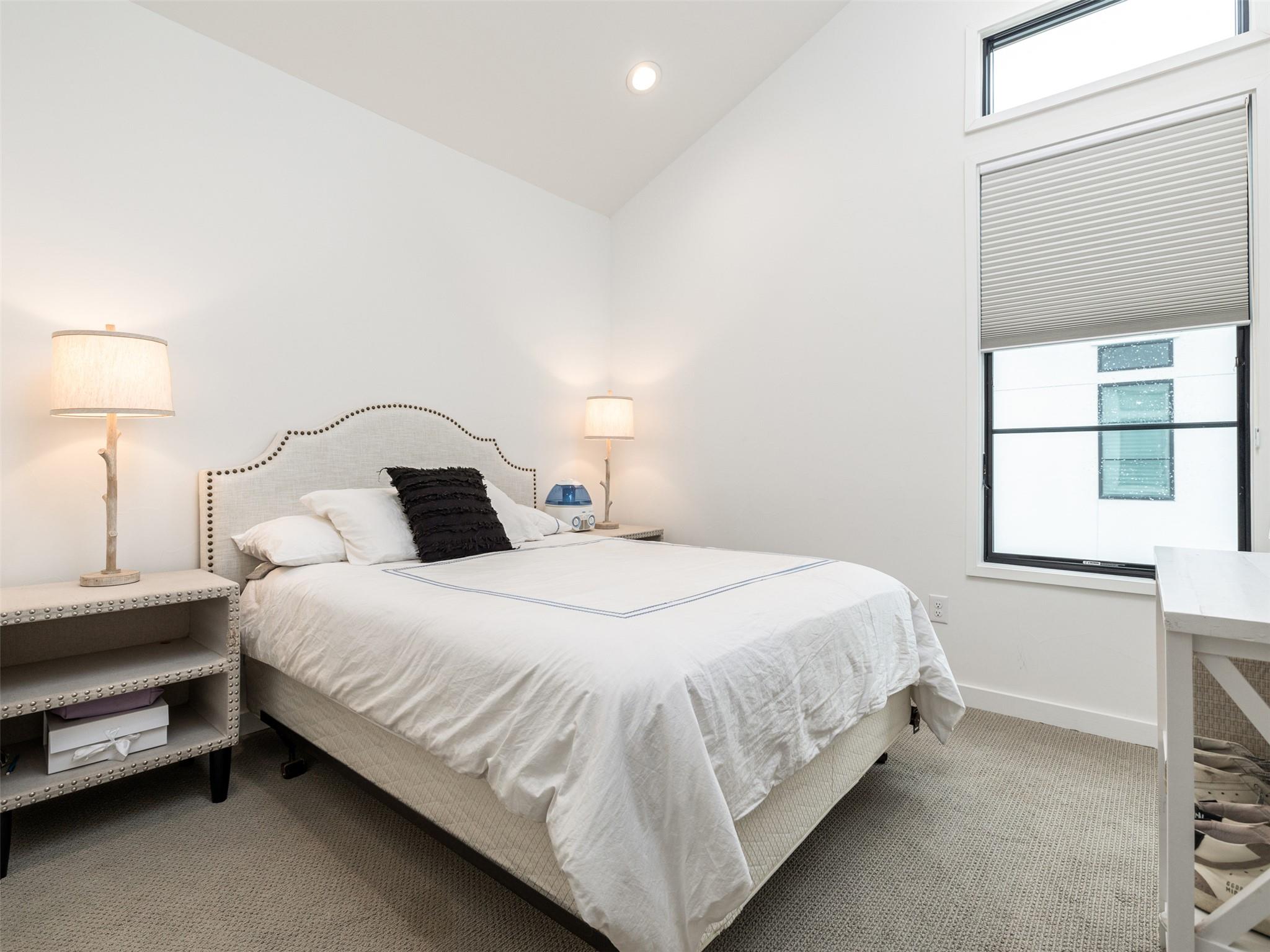 800 Emilia CT