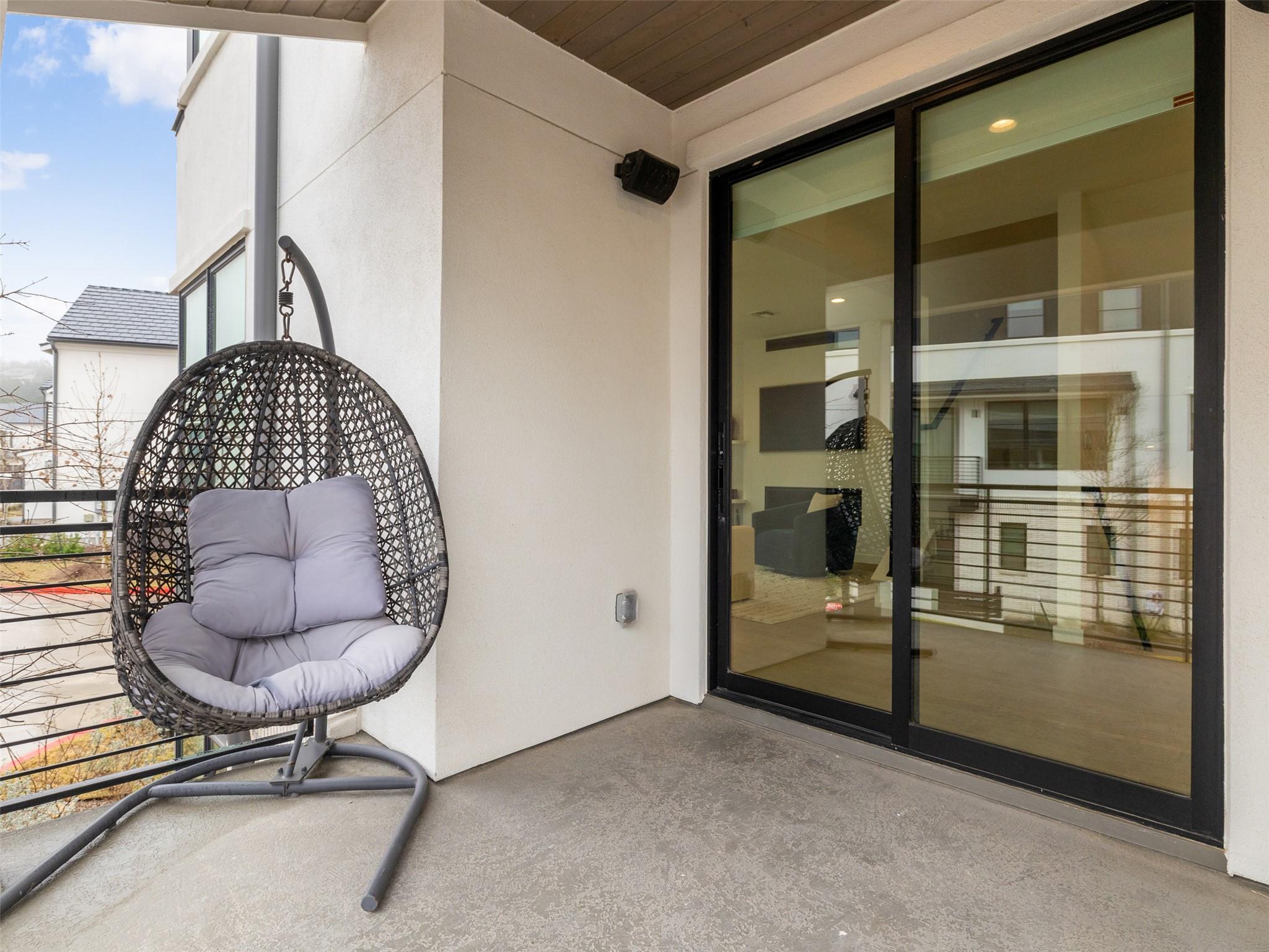 800 Emilia CT