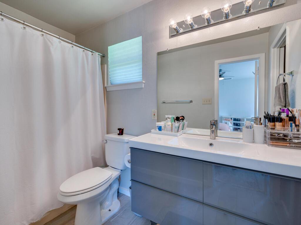 12505 Brandywine CT