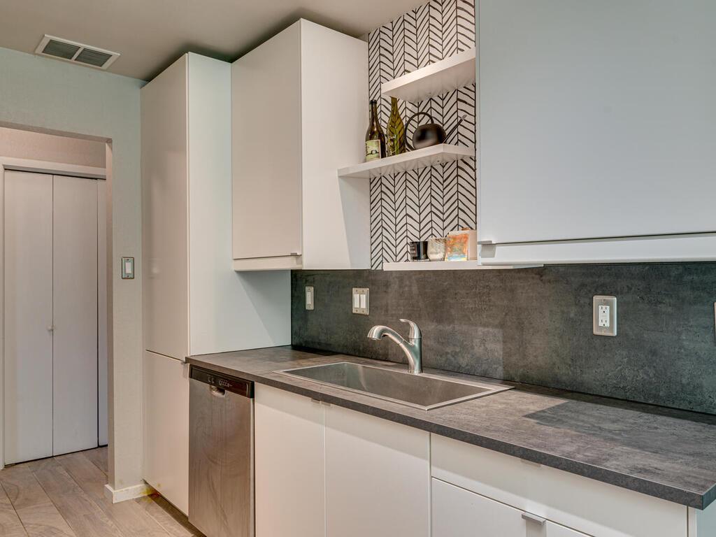 12505 Brandywine CT