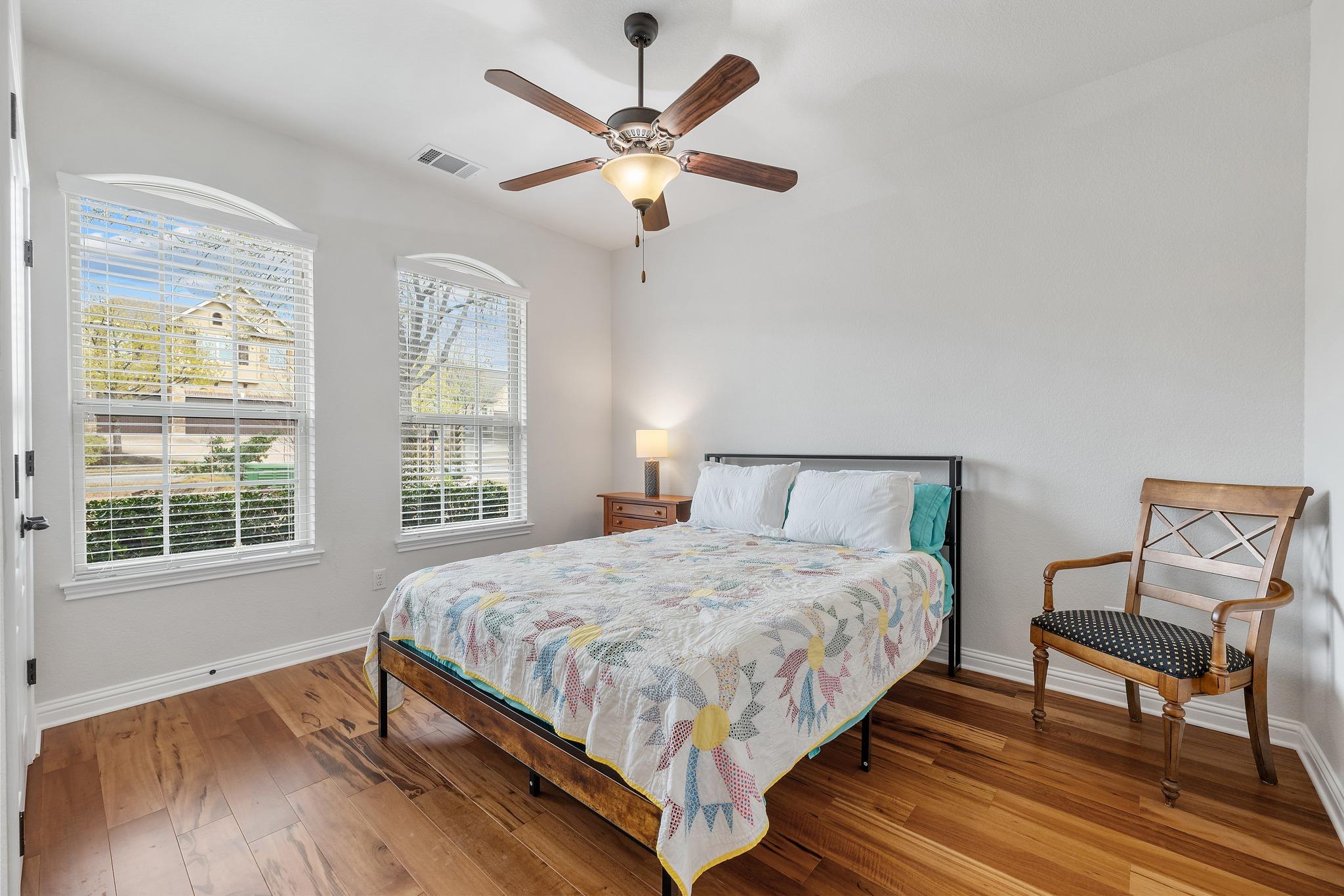 205 Bellagio DR