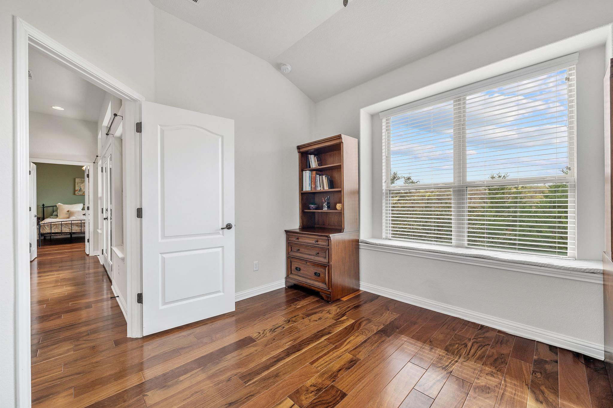 205 Bellagio DR