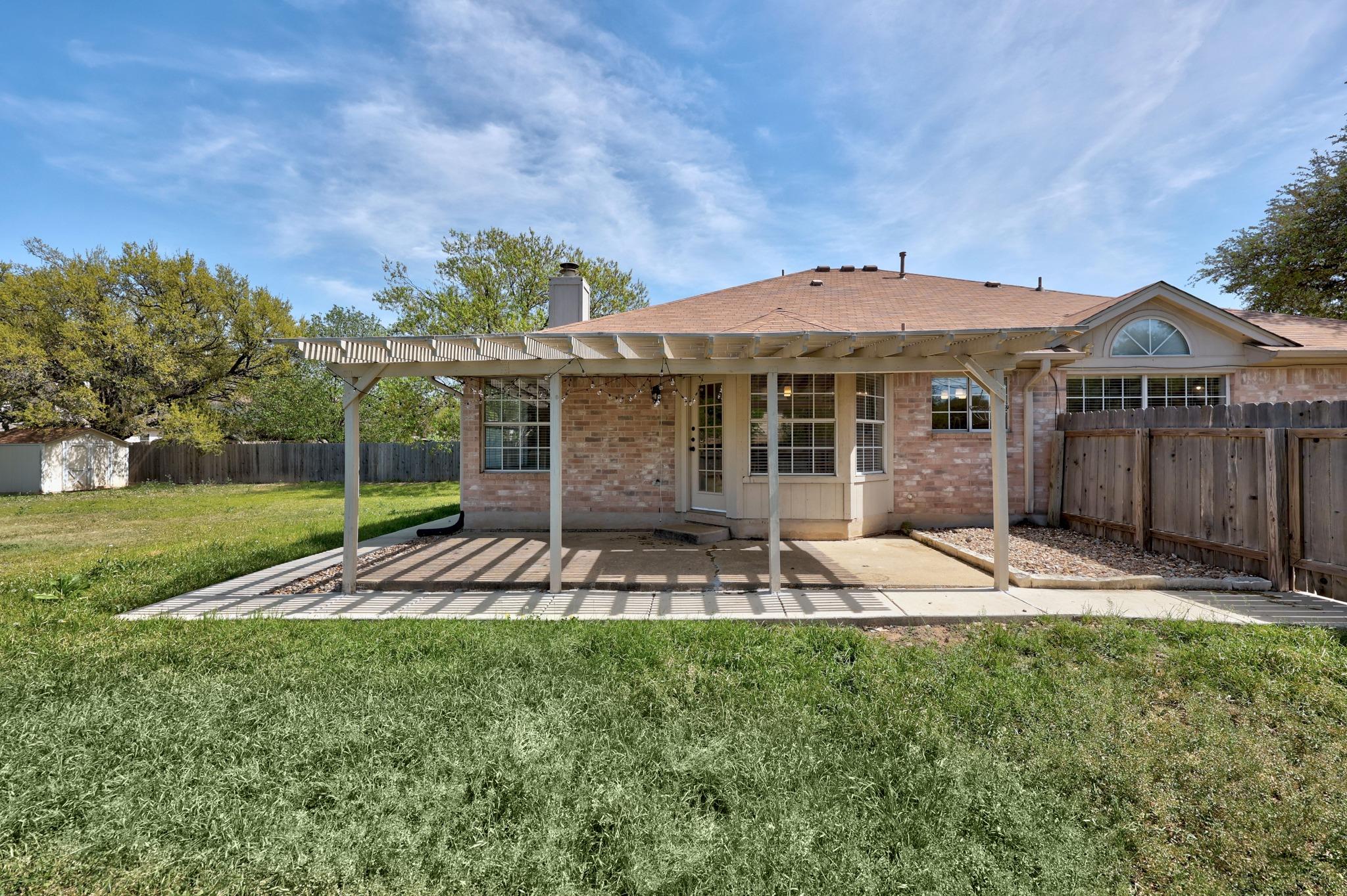9006 Brimstone LN