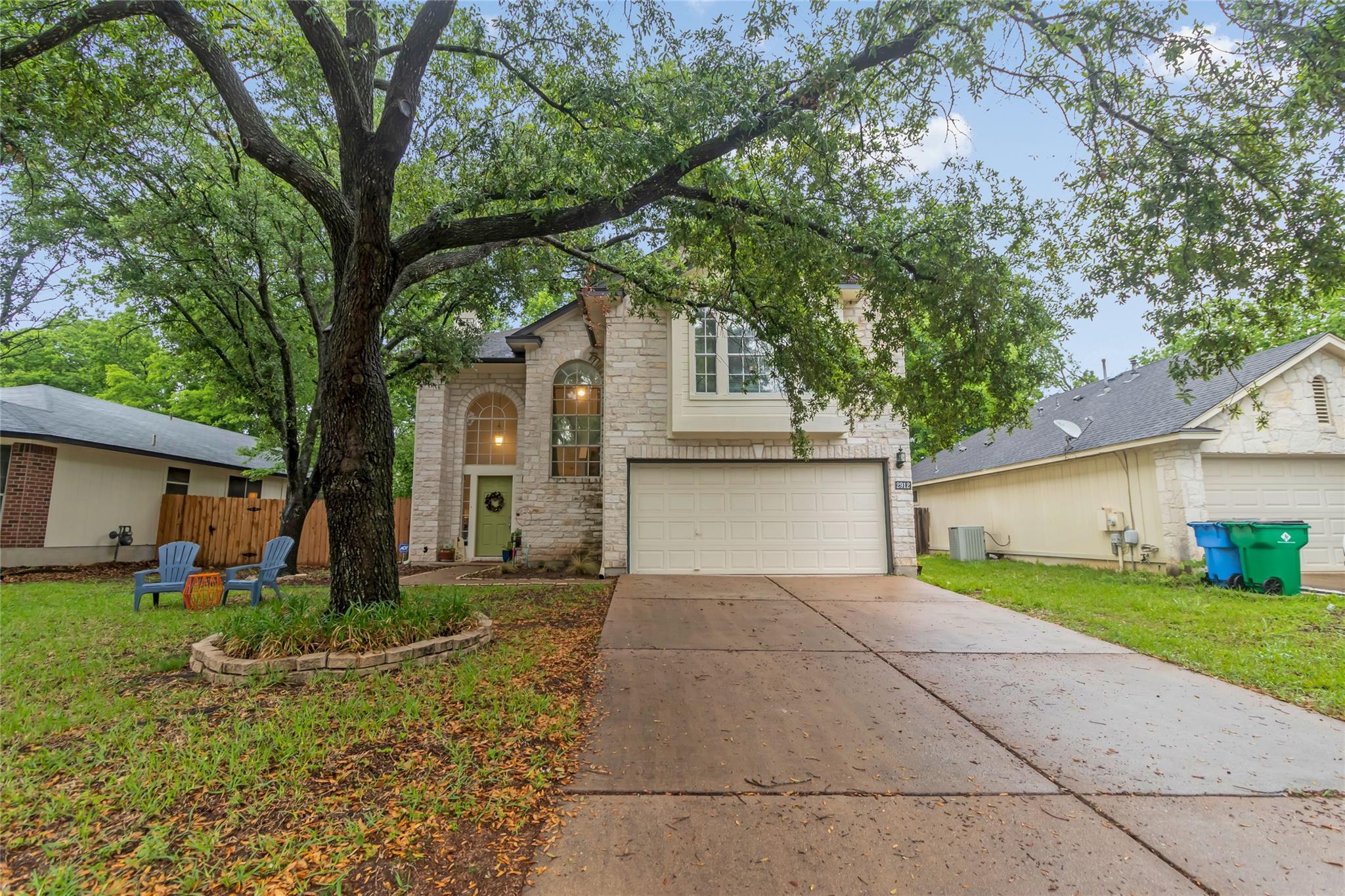 2912 Feathercrest DR