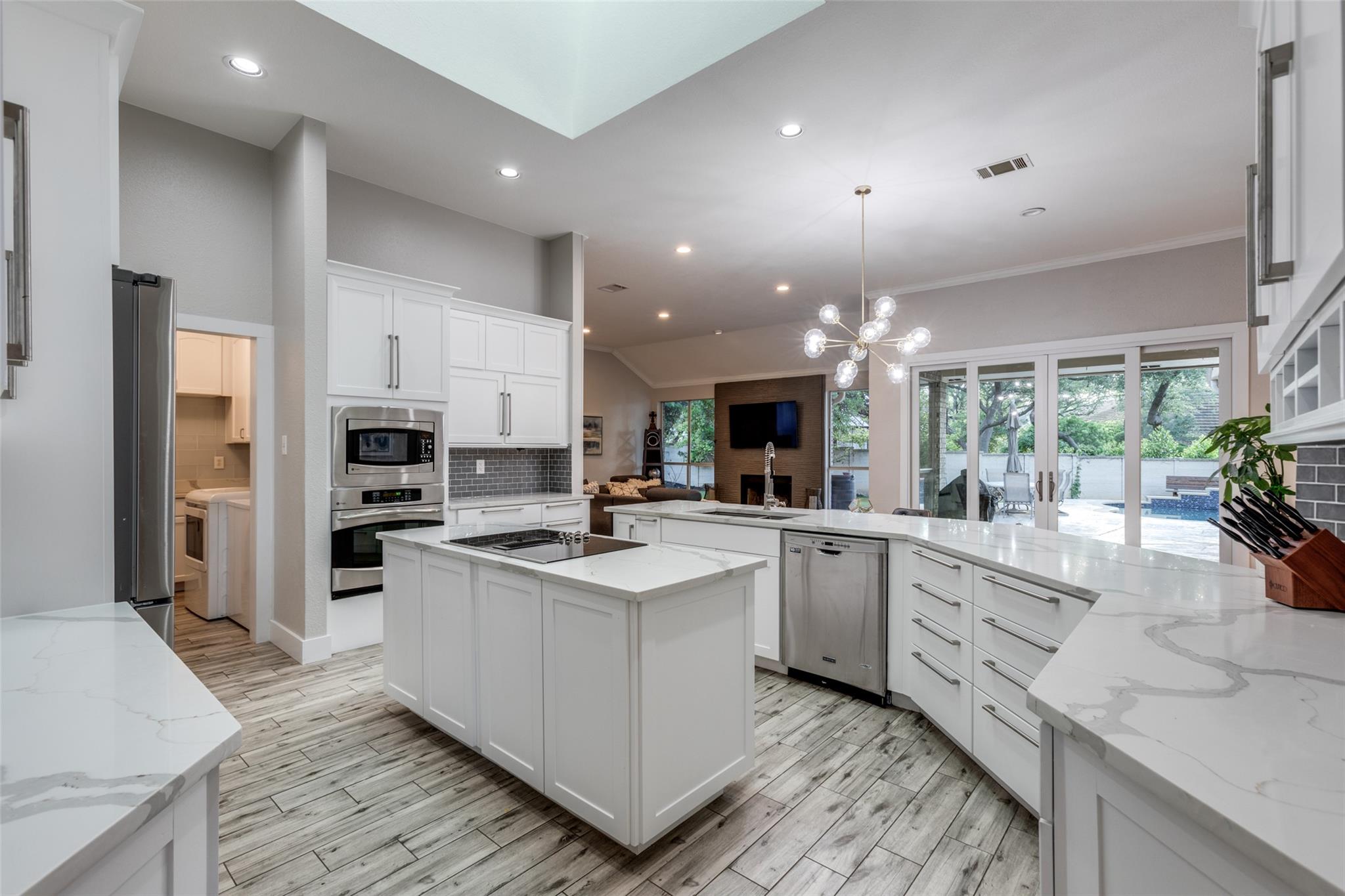 6 Stillmeadow CT