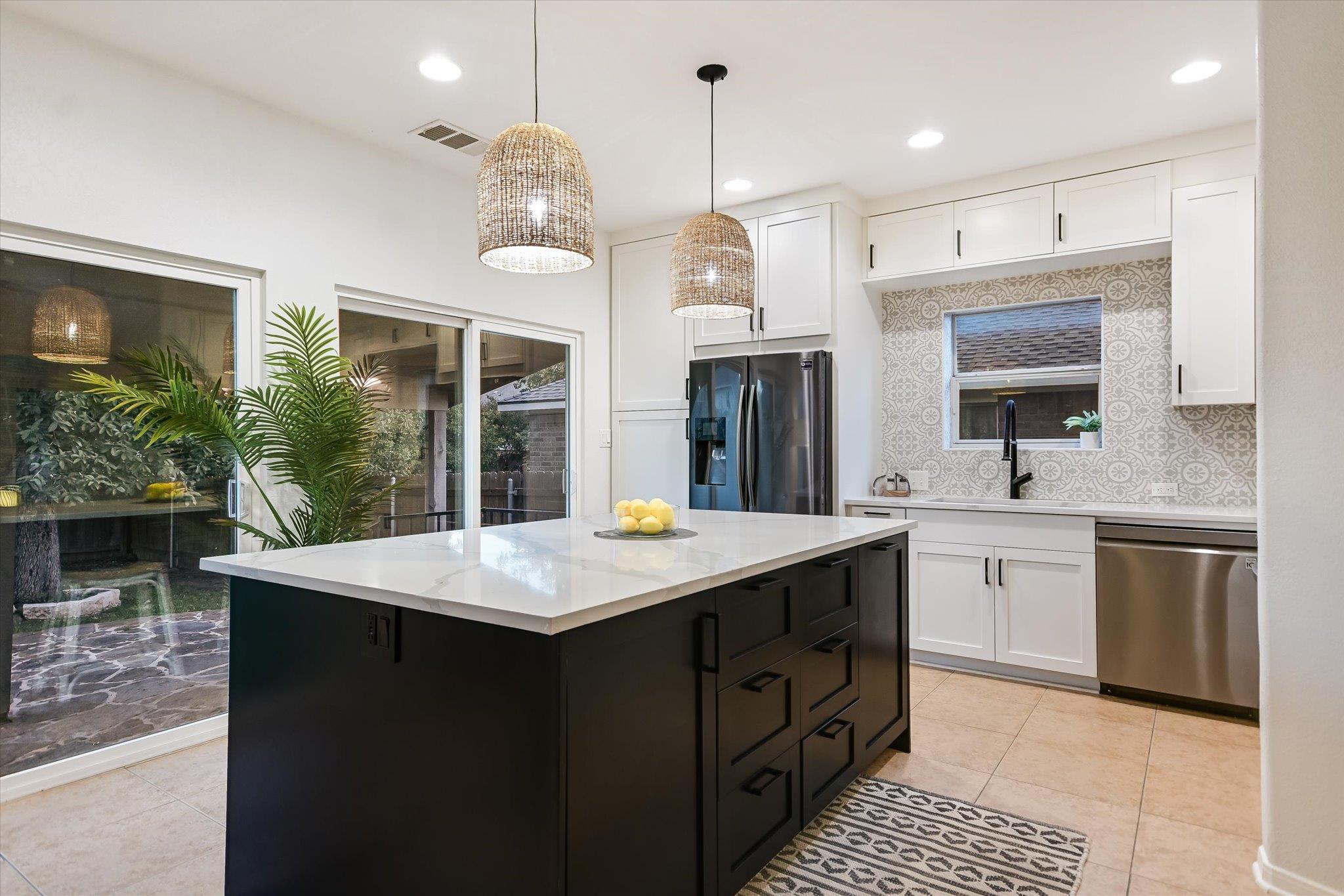 7711 Stephany Taylor DR