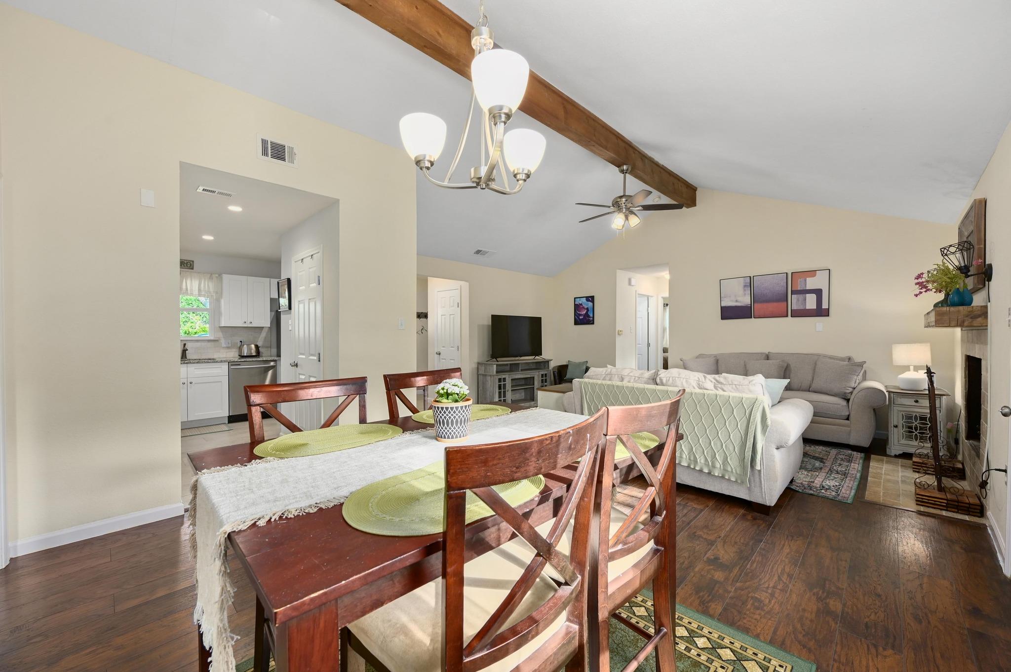 1403 Mills Meadow DR