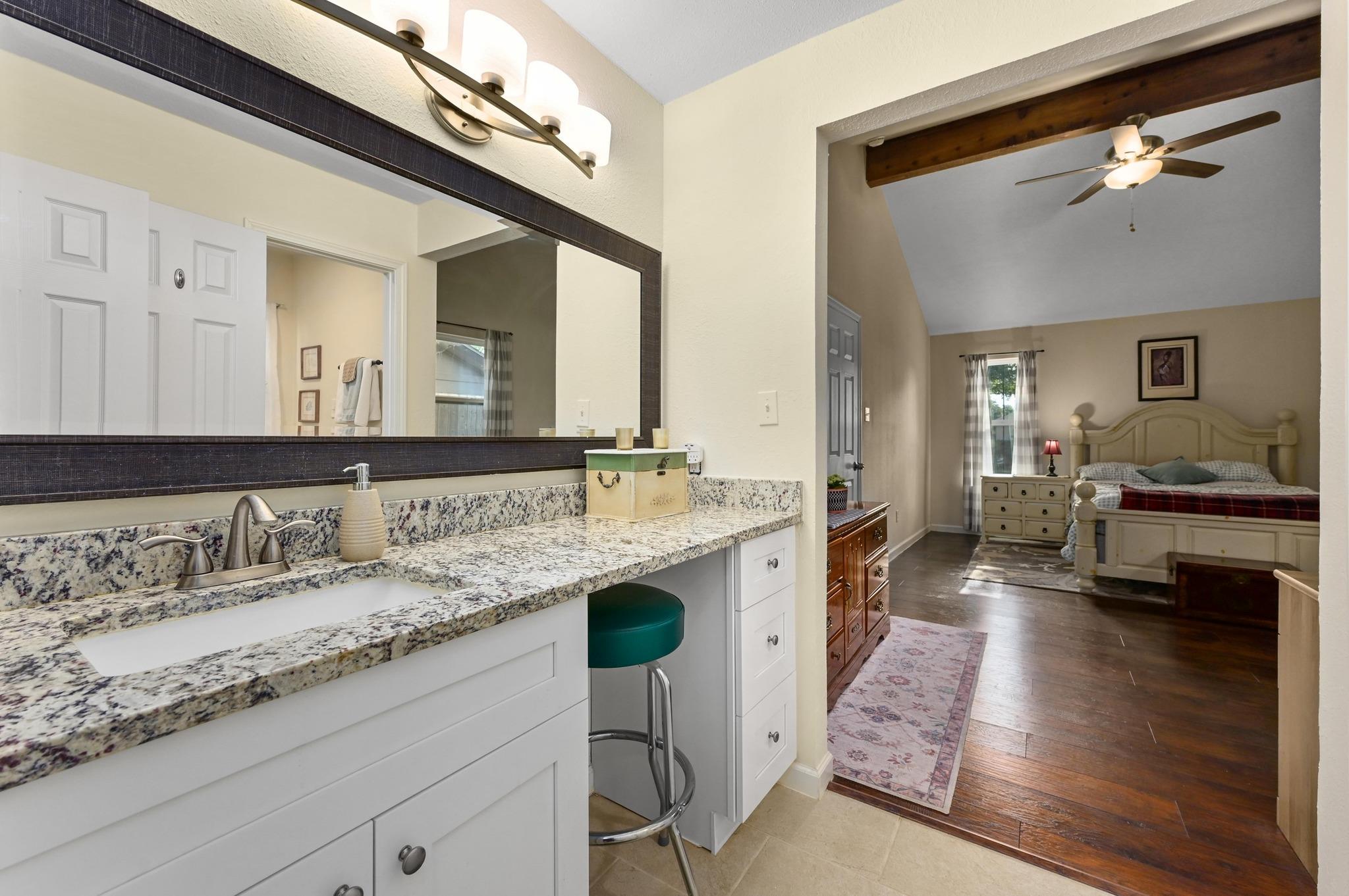 1403 Mills Meadow DR