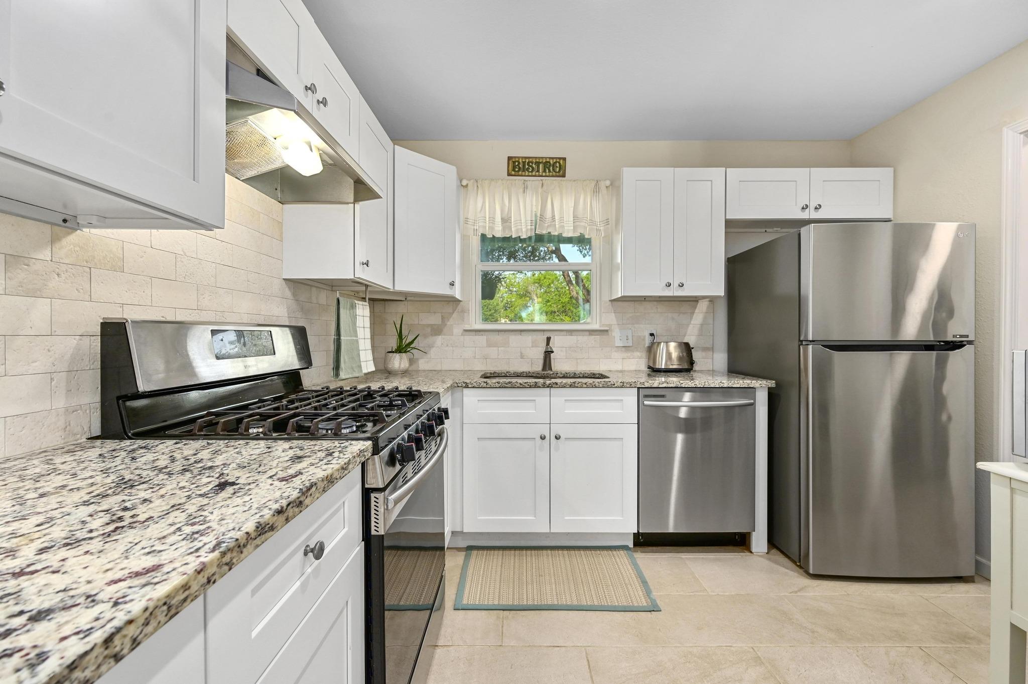 1403 Mills Meadow DR