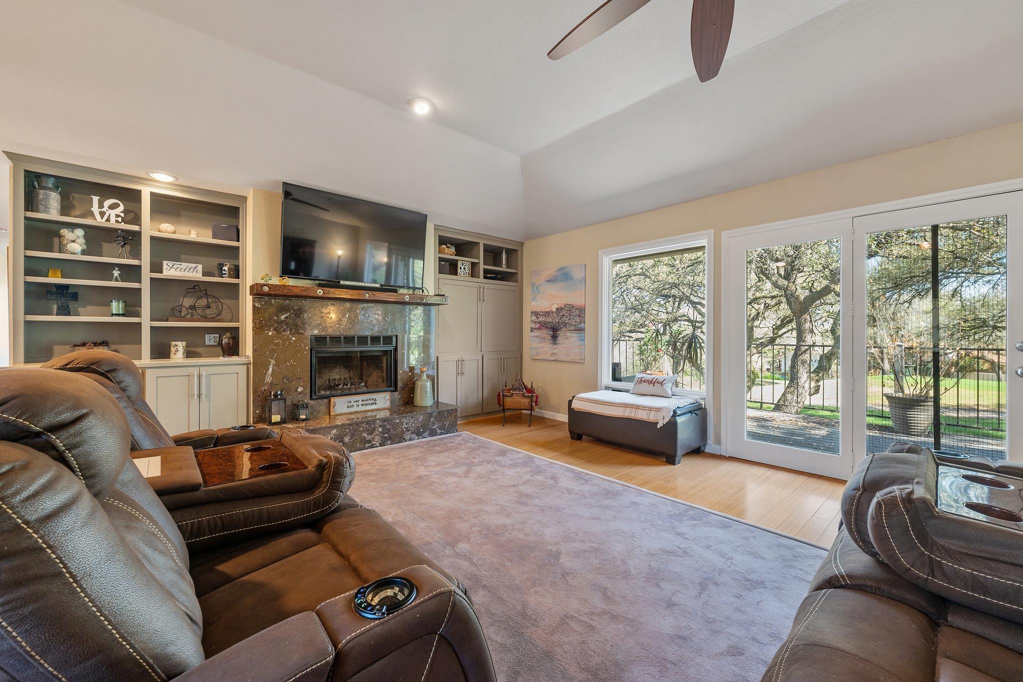 604 Rolling Green DR