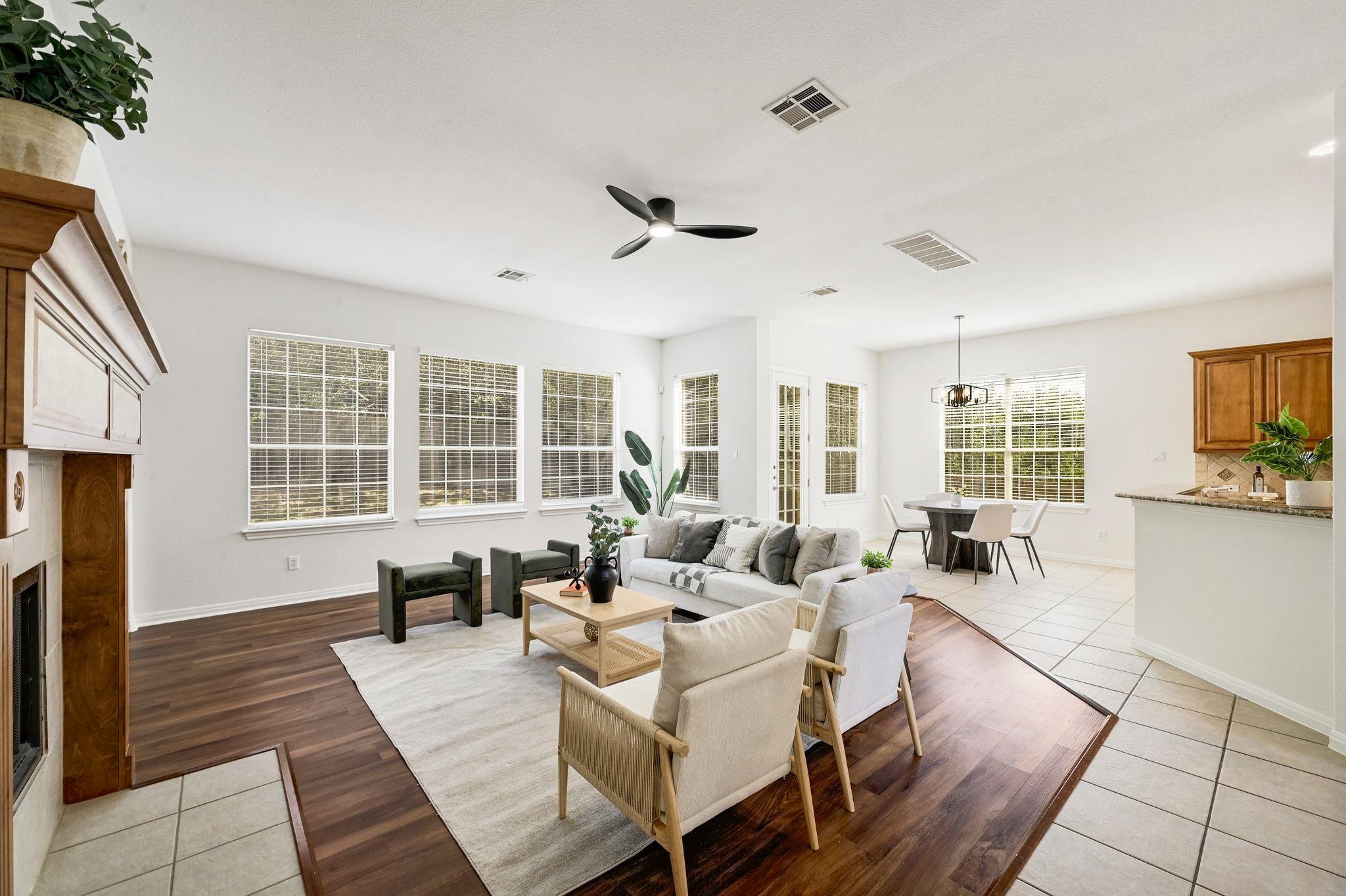 10109 Chestnut Ridge RD