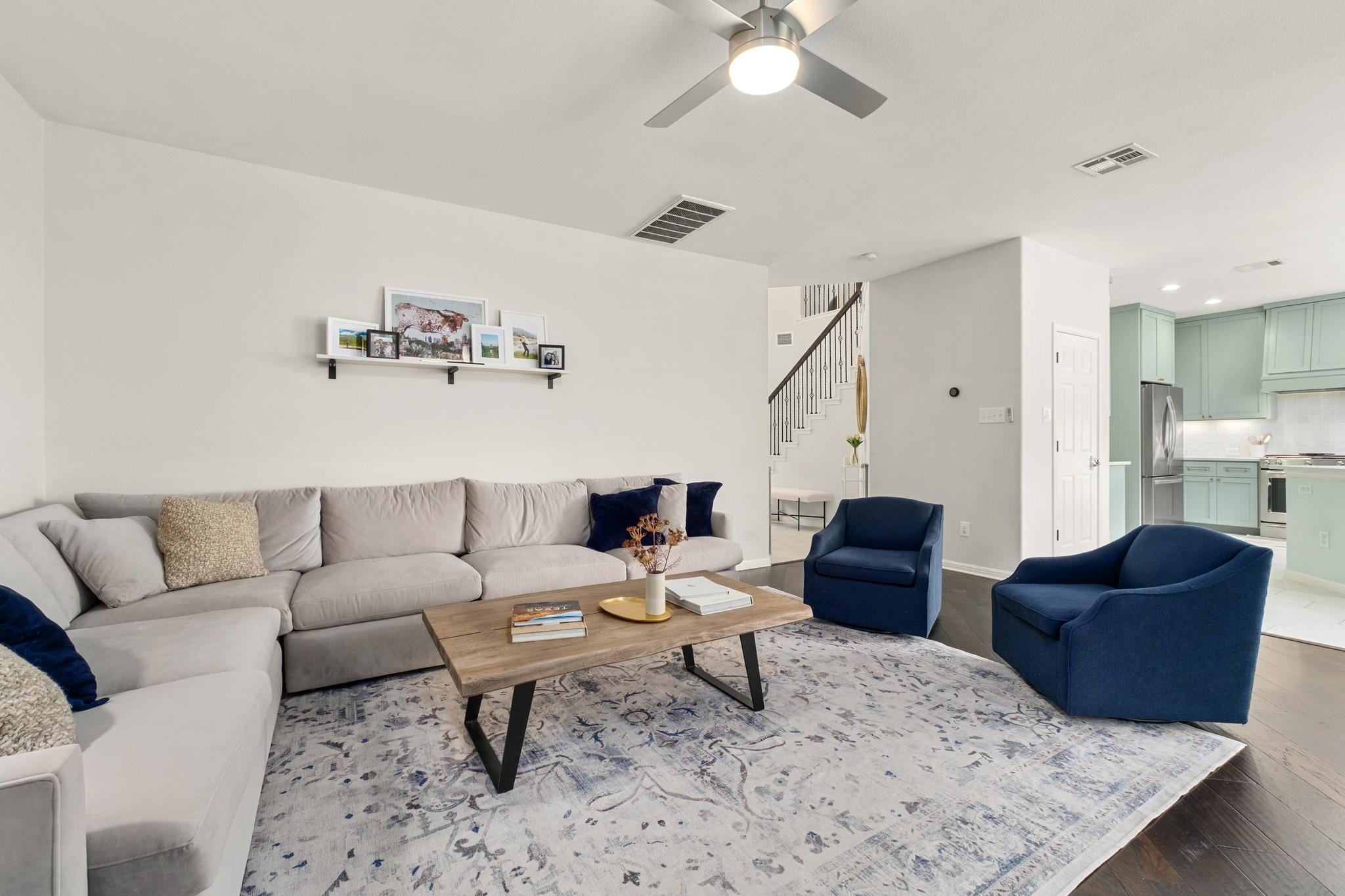 5701 Sunset RDG