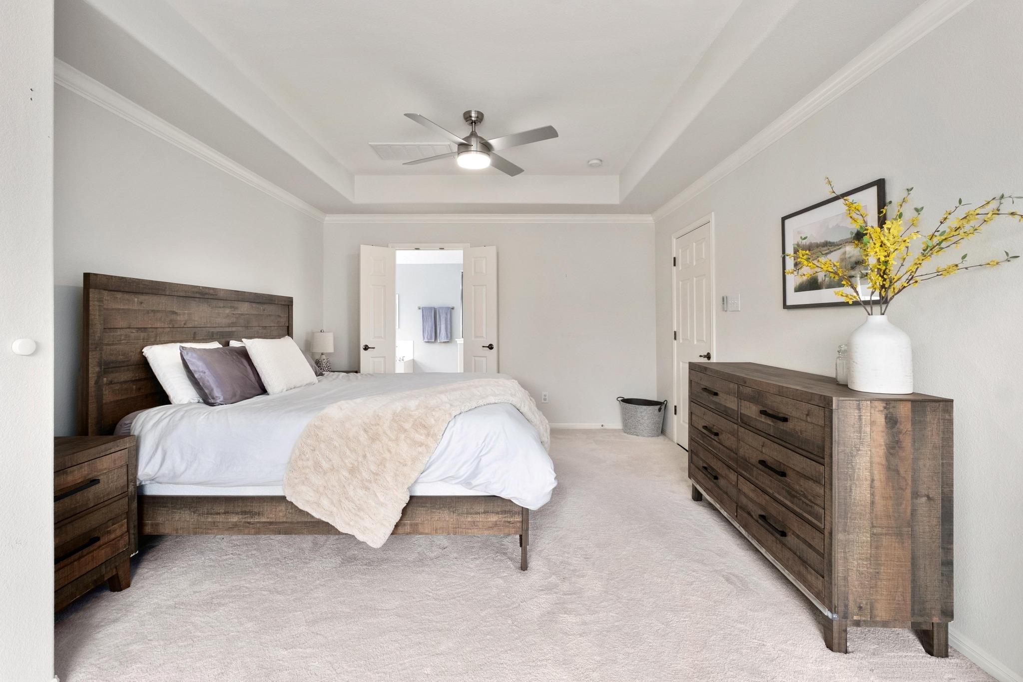 5701 Sunset RDG
