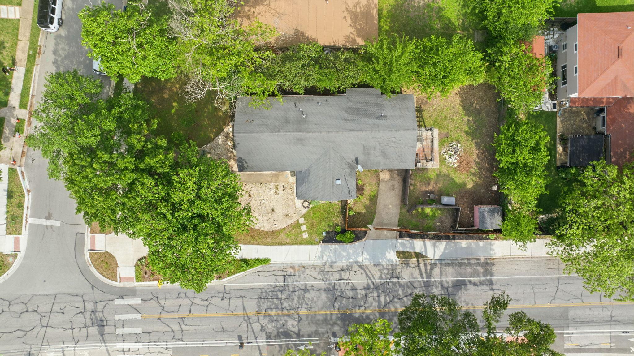 2800 W 50th ST