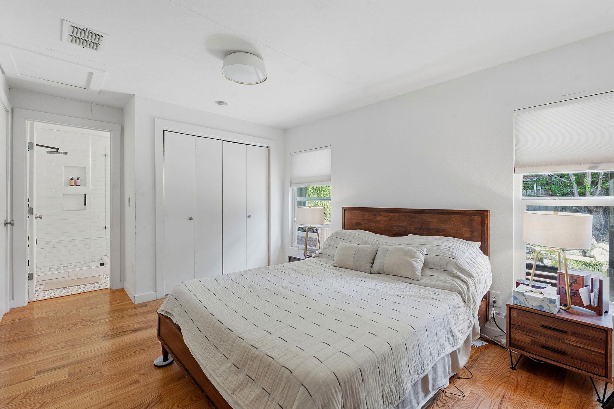 2800 W 50th ST