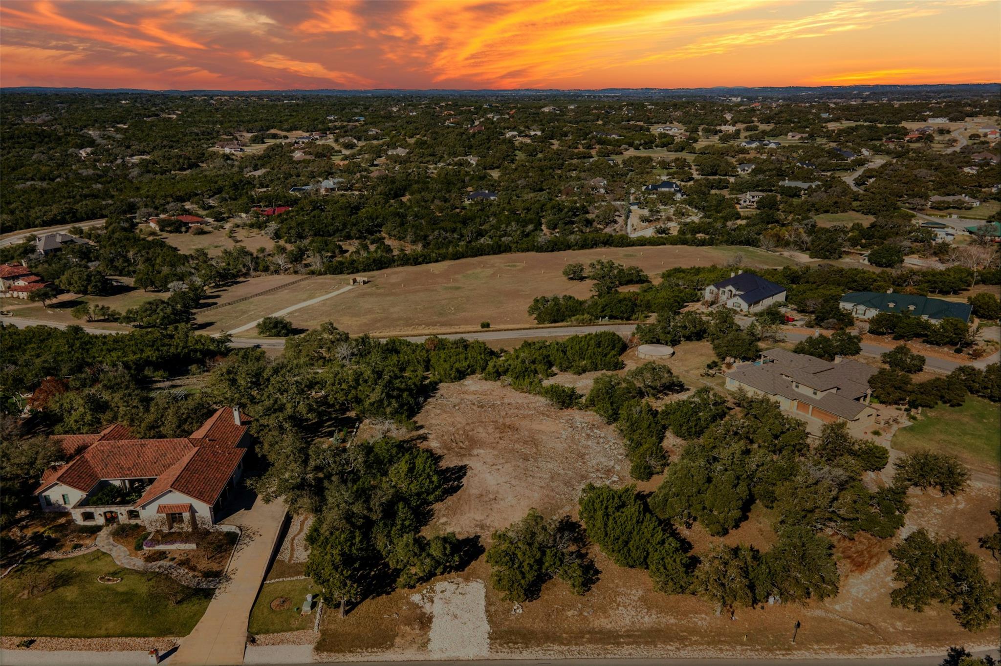 736 Covered Bridge DR