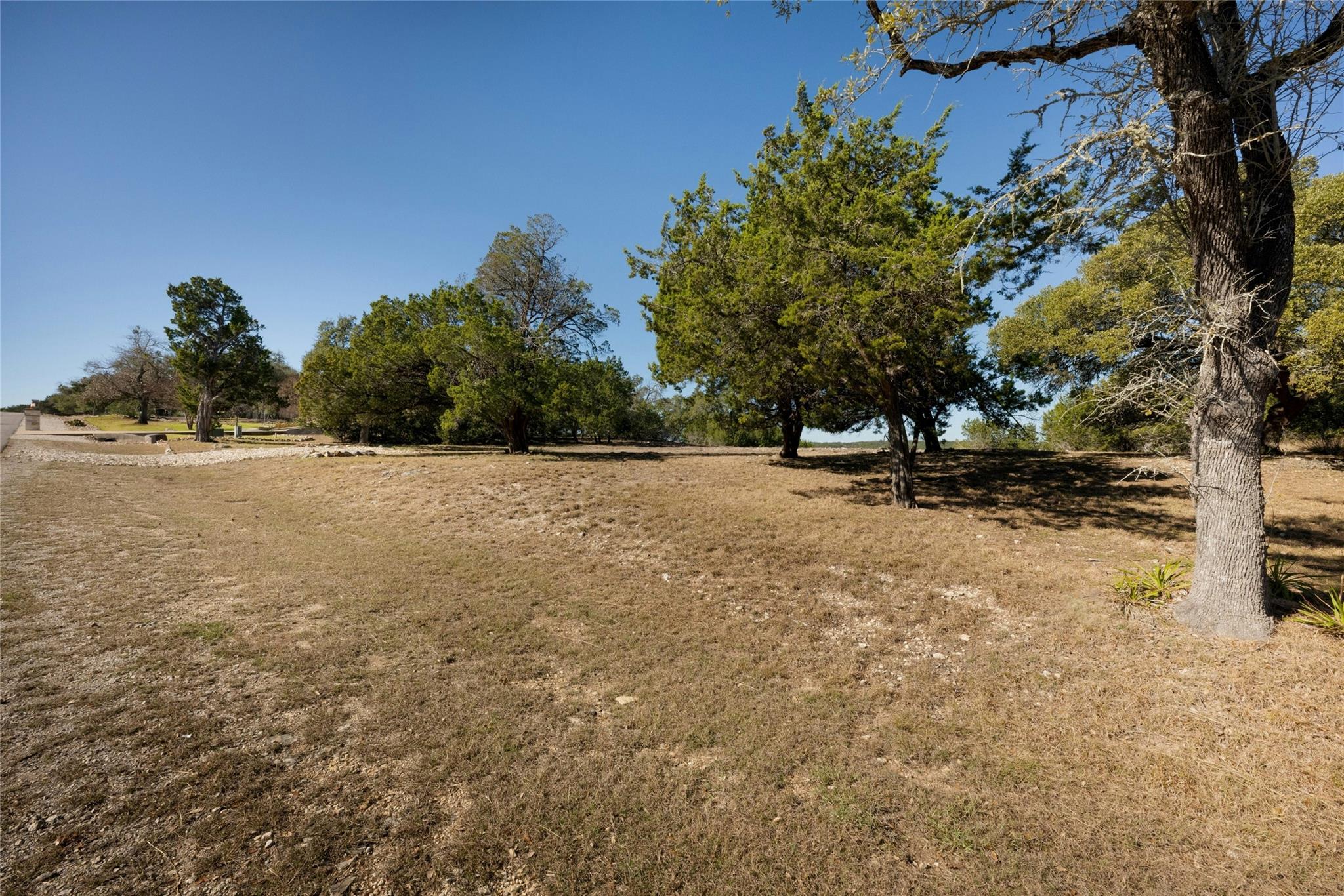 736 Covered Bridge DR