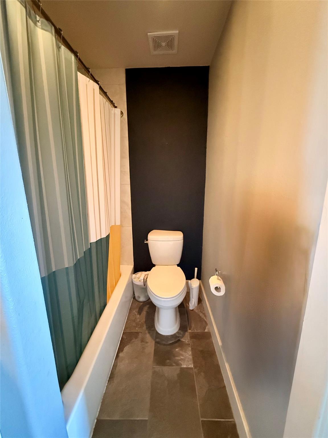 1101 Grove BLVD # 502