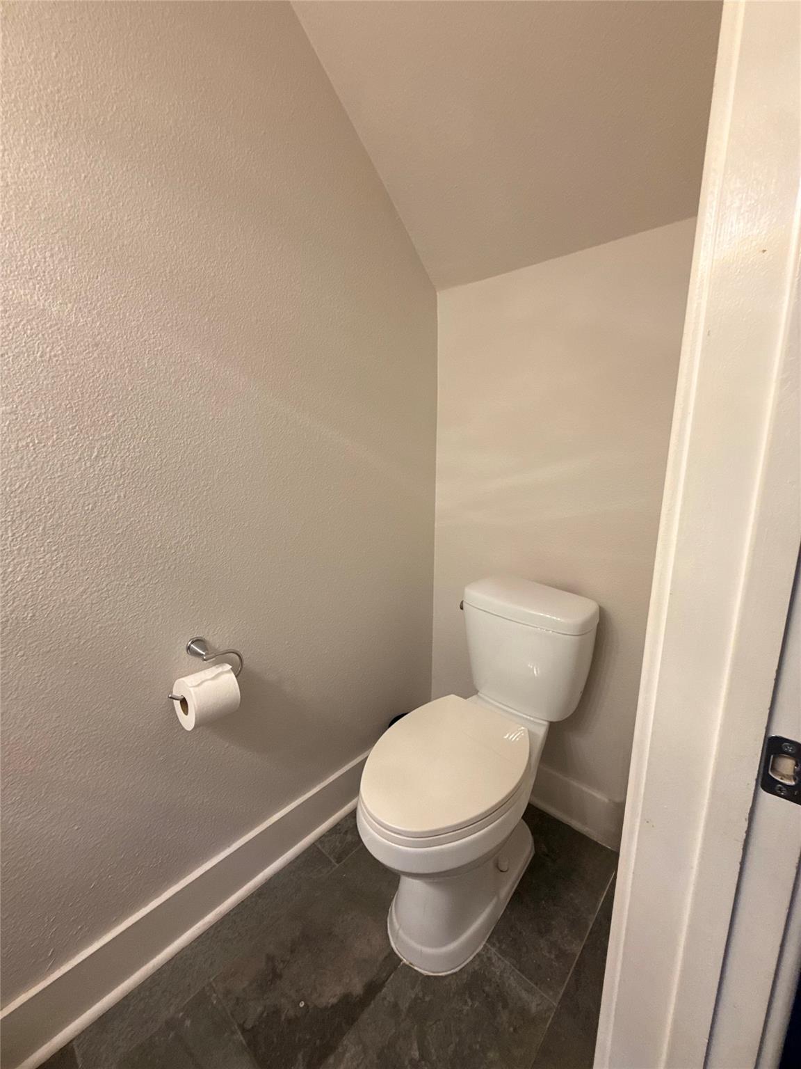 1101 Grove BLVD # 502