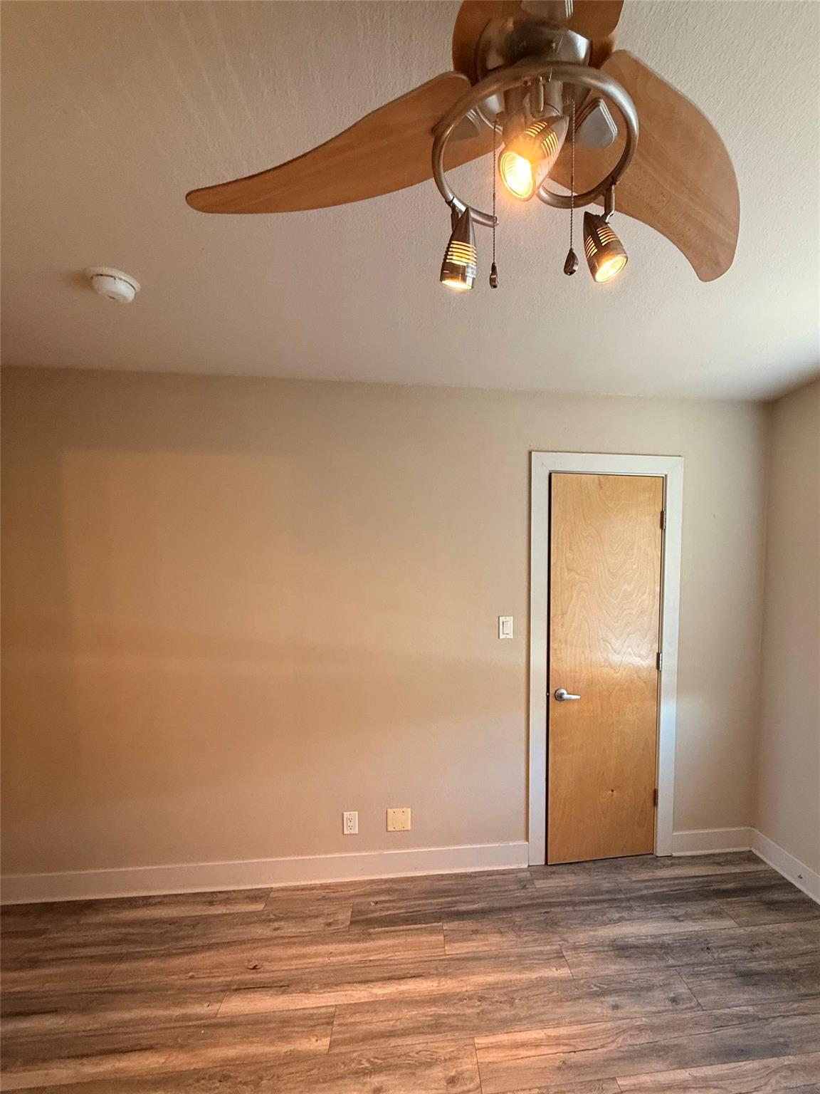 1101 Grove BLVD # 502