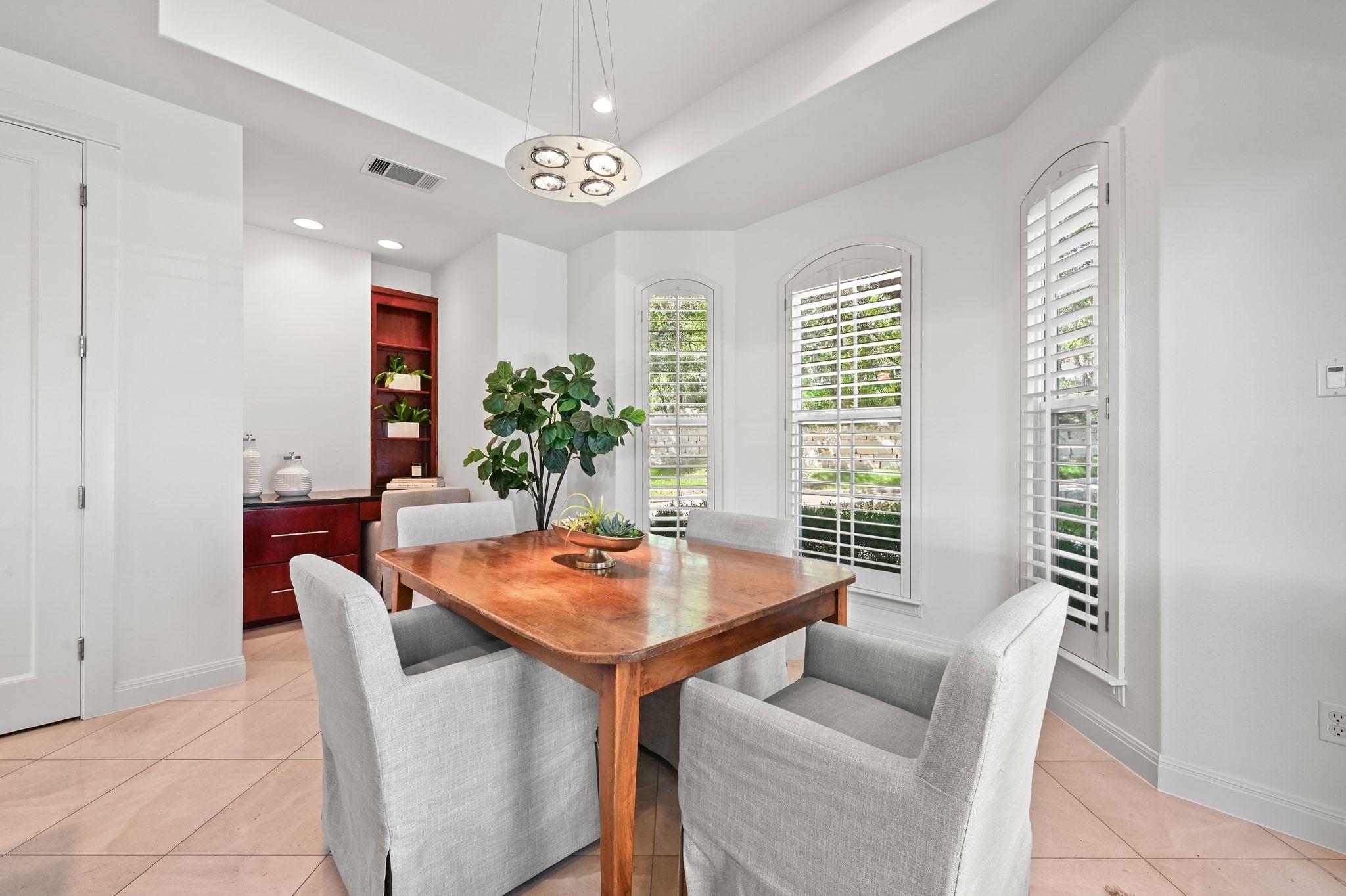 405 Barrett LN, Austin