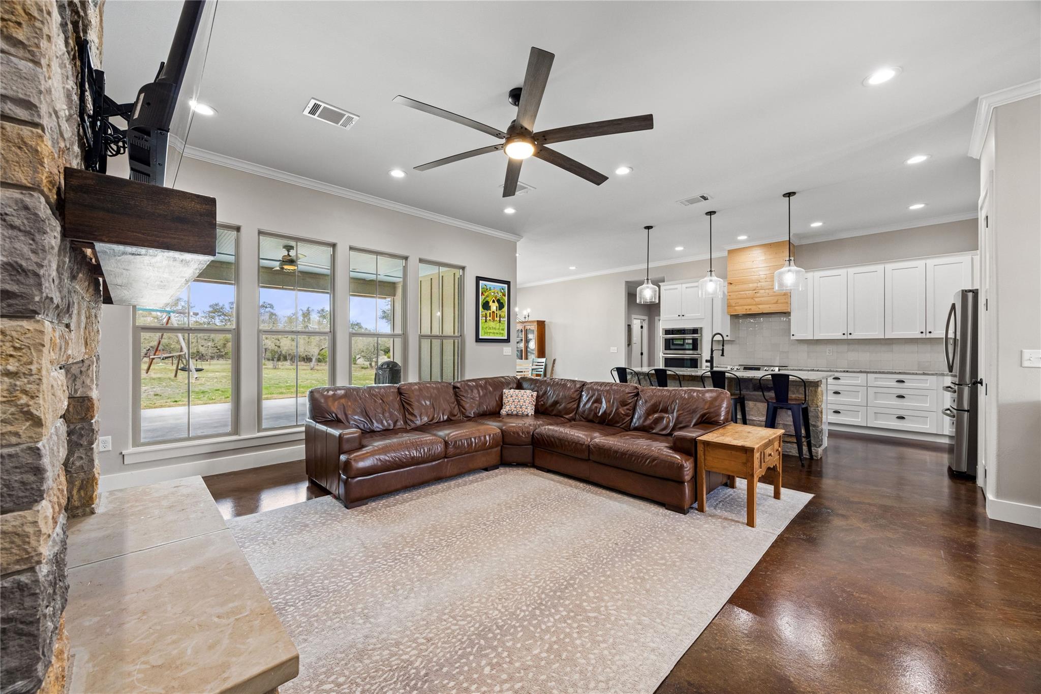 1602 County Road 250