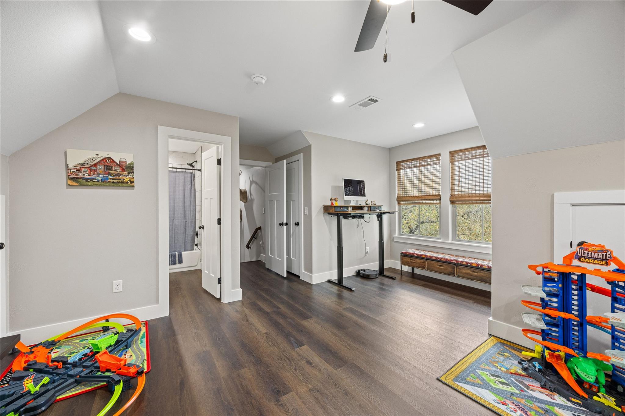 1602 County Road 250