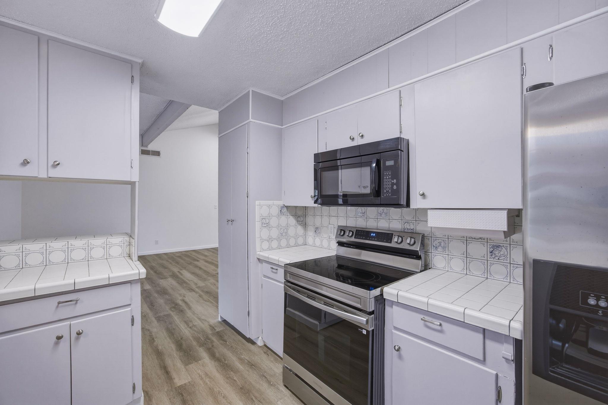 7900 HUDSON LOOP