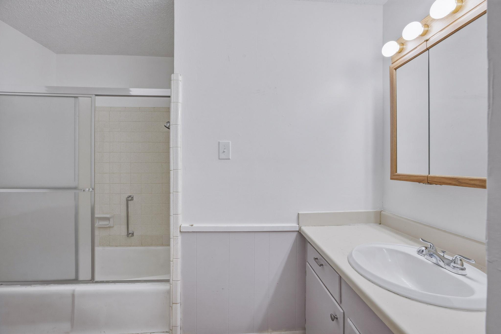 7900 HUDSON LOOP