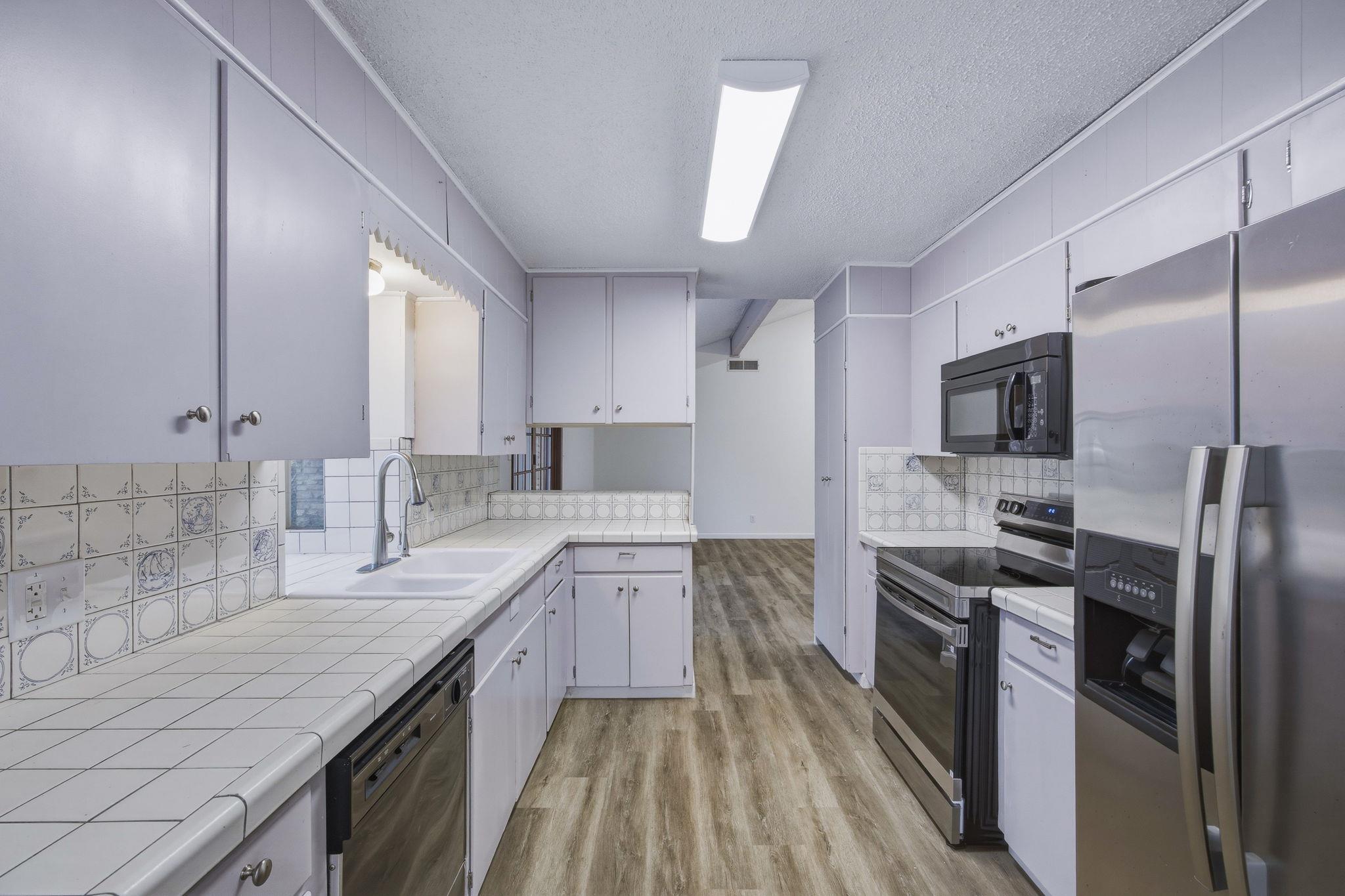 7900 HUDSON LOOP