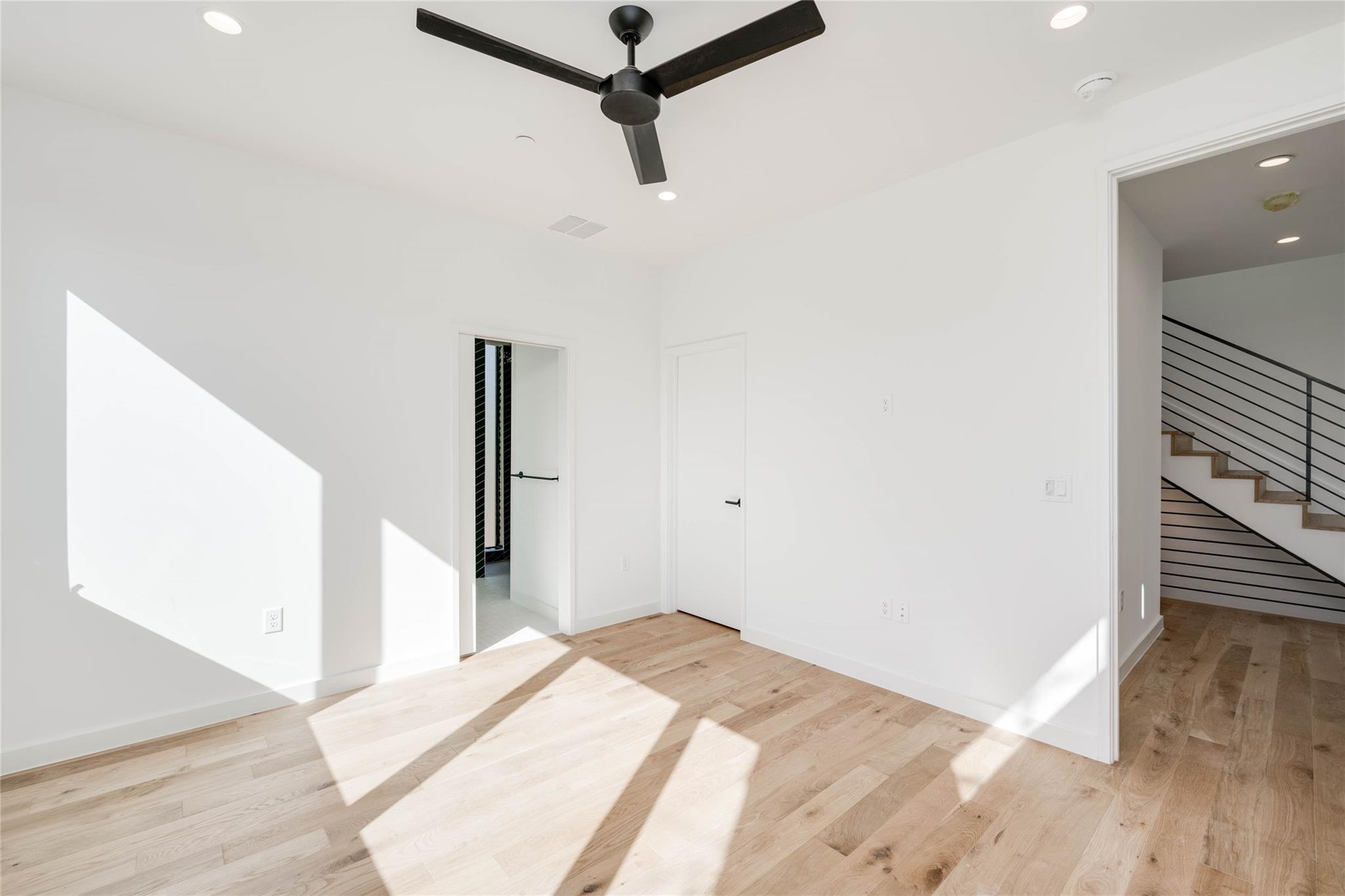 1103 Cherico ST # 3B