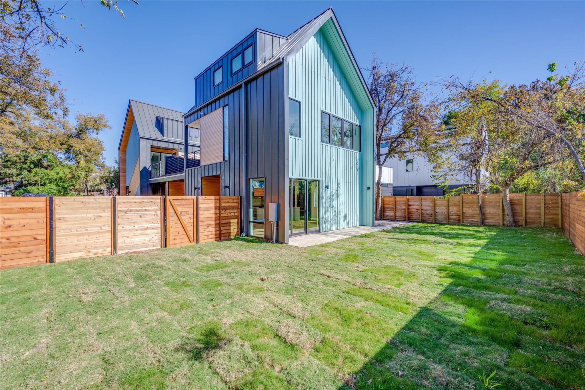 1103 Cherico ST # 3B