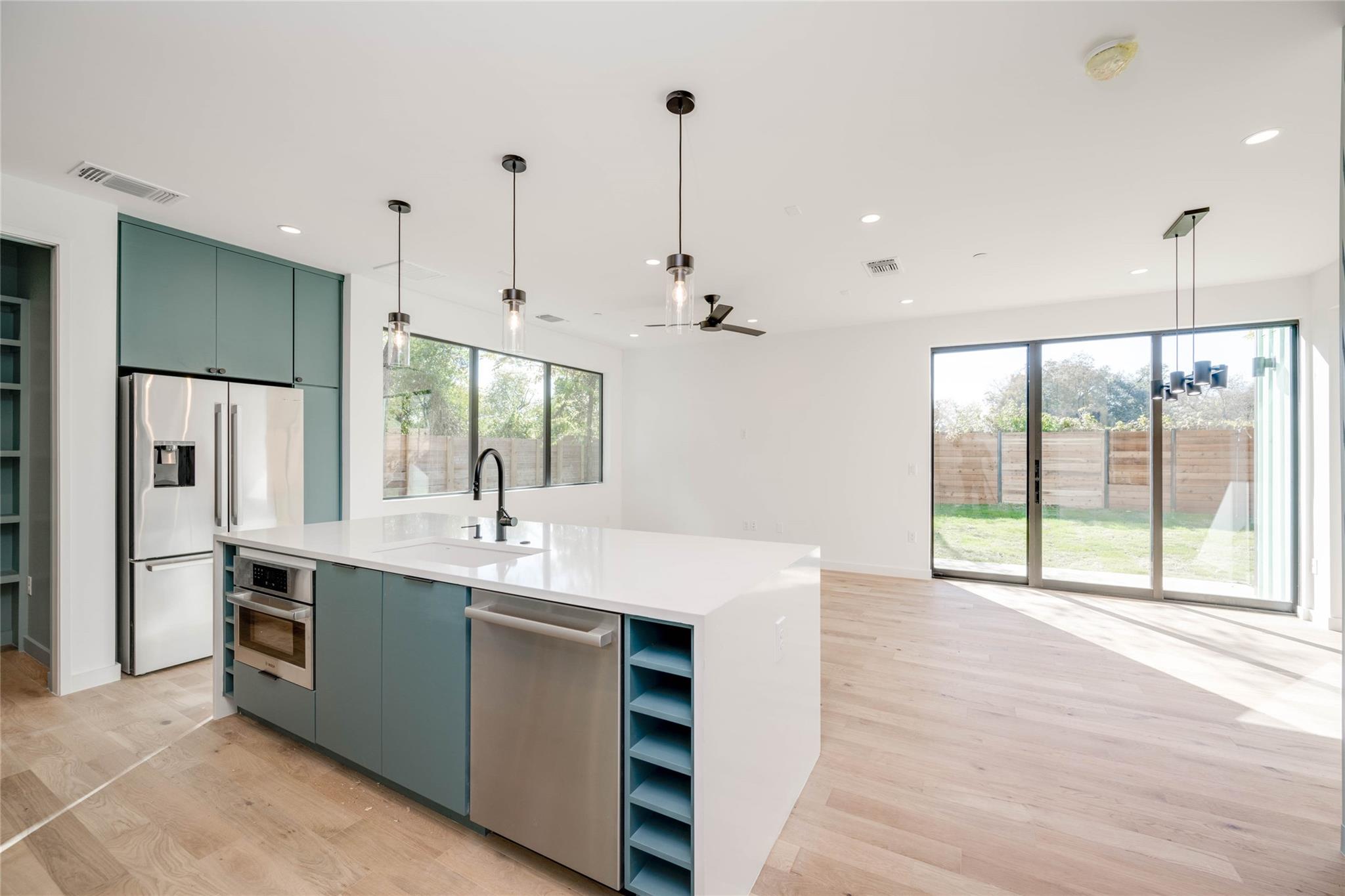 1103 Cherico ST # 3B
