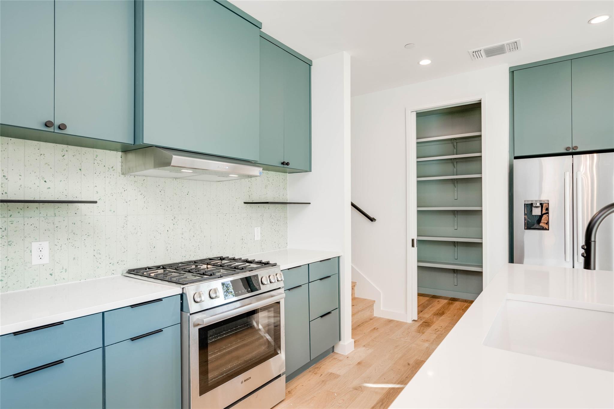 1103 Cherico ST # 3B