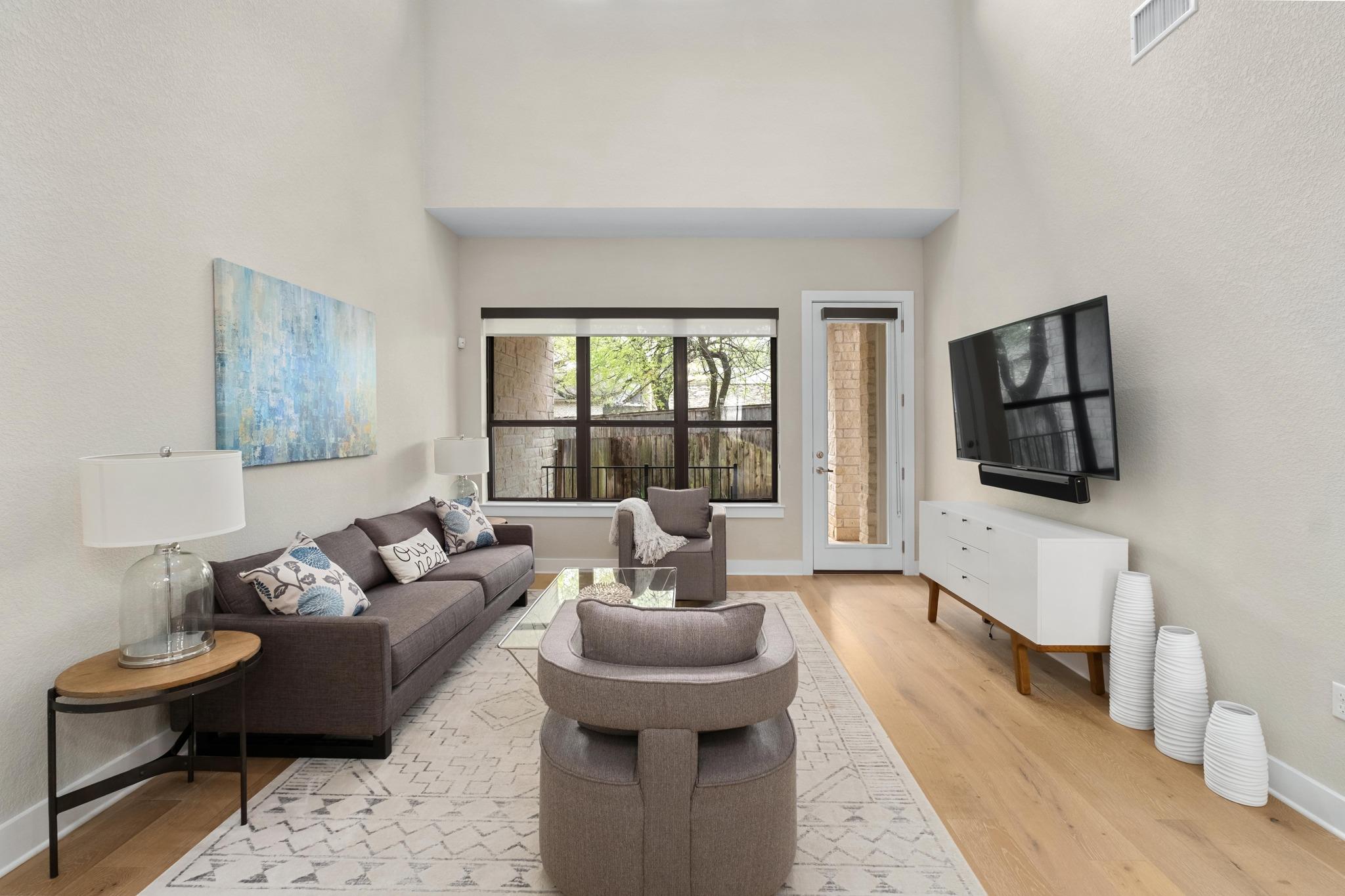 4323 Spicewood Springs RD # 2