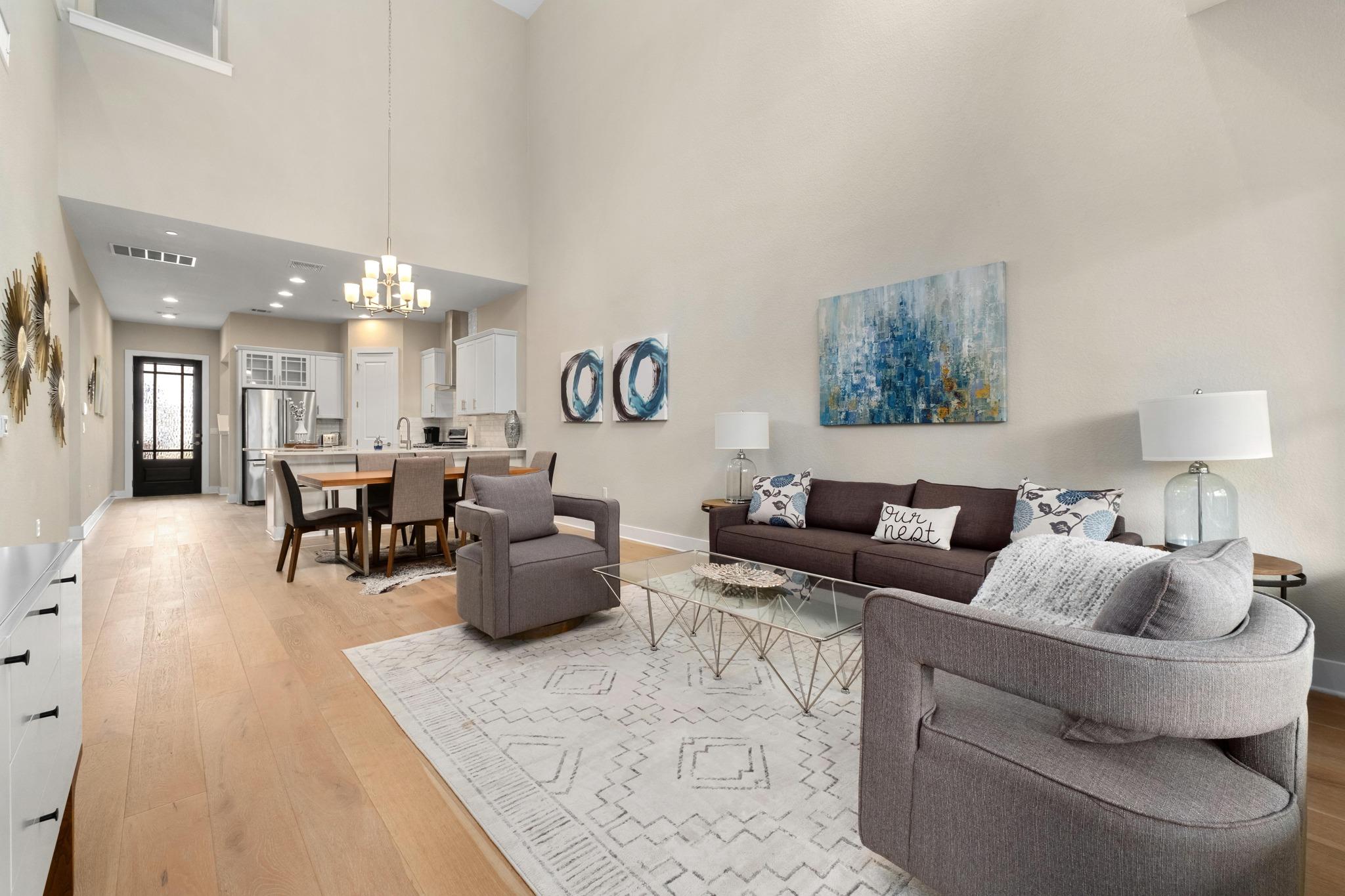 4323 Spicewood Springs RD # 2