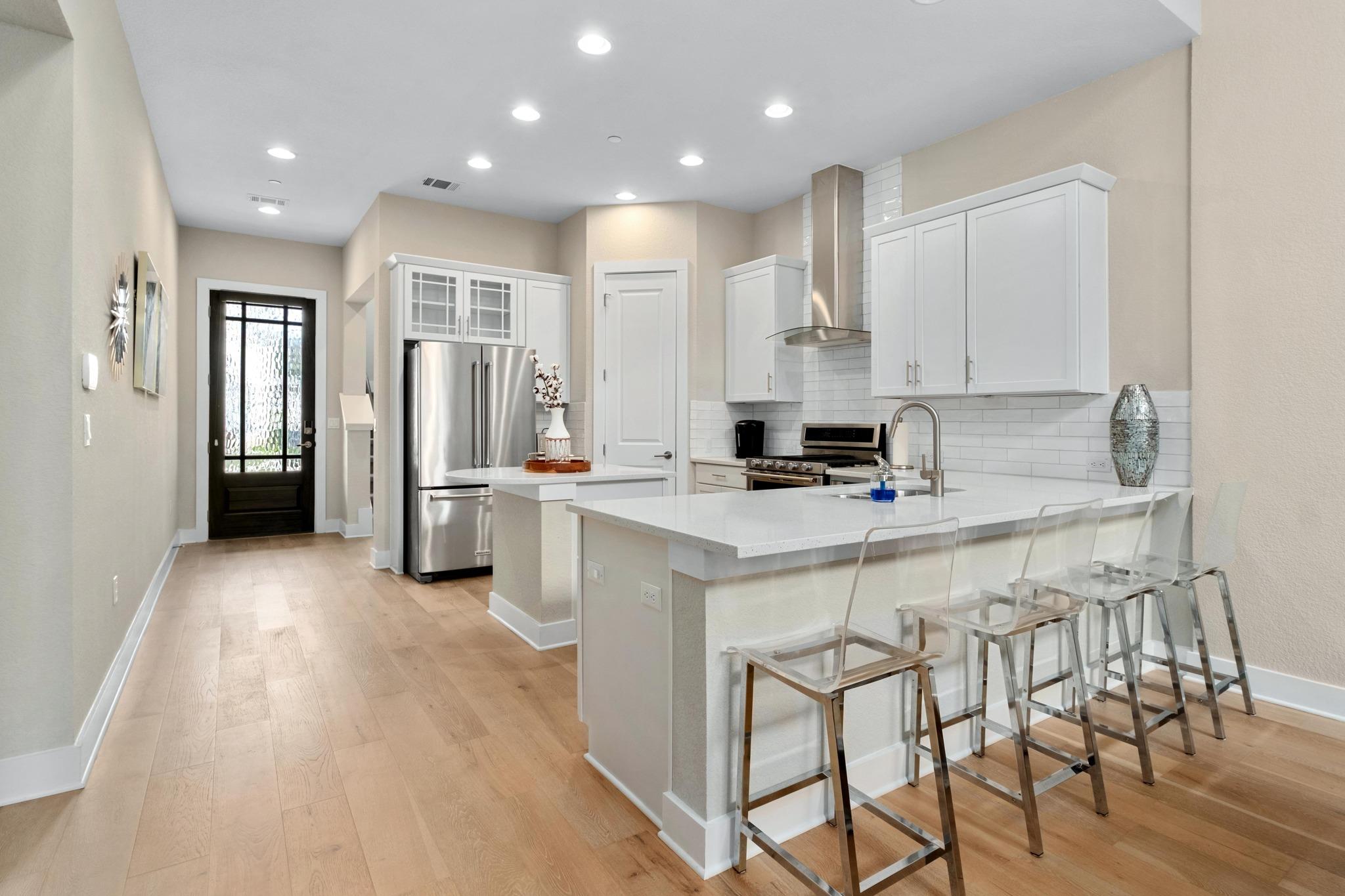 4323 Spicewood Springs RD # 2