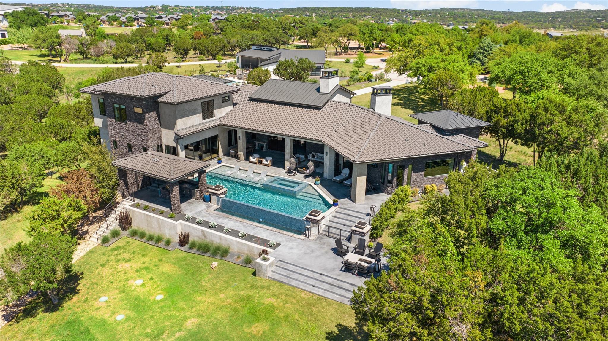 19204 Secretariat PL