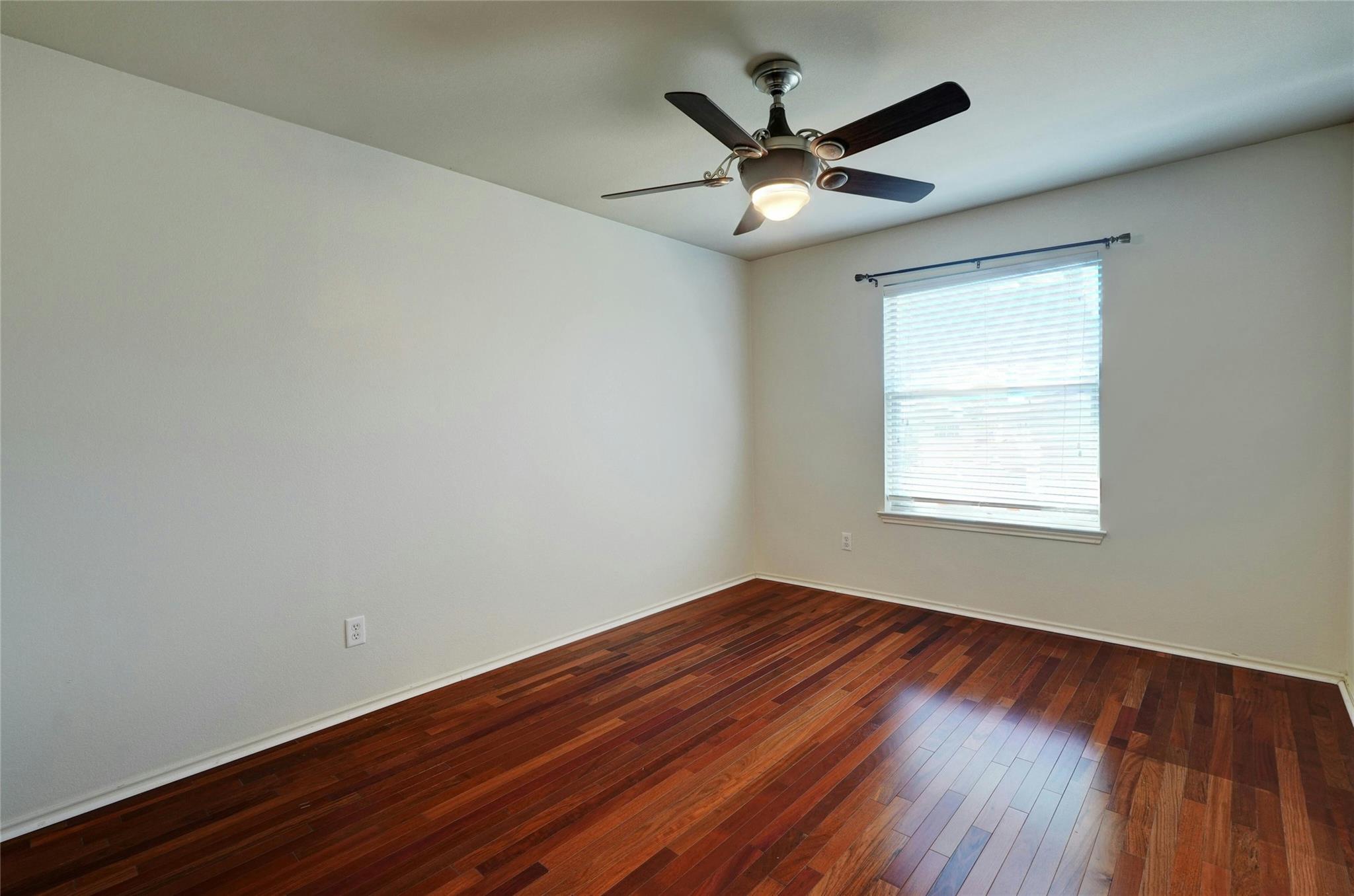 8227 Liberty Walk DR